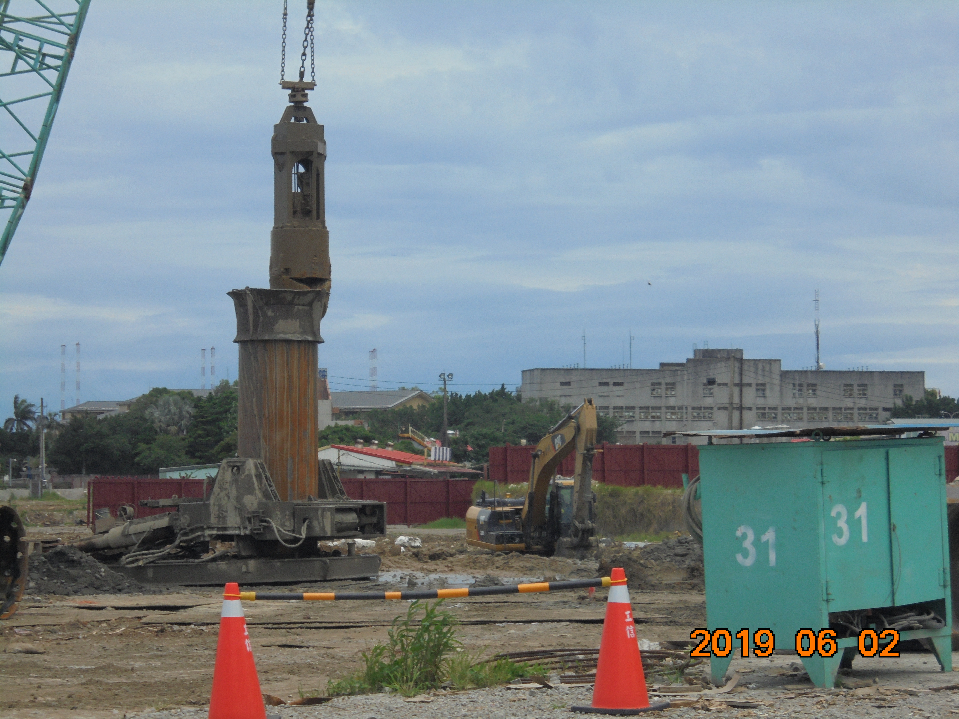 淡水端試樁基樁MR1P3-PR4挖掘作業