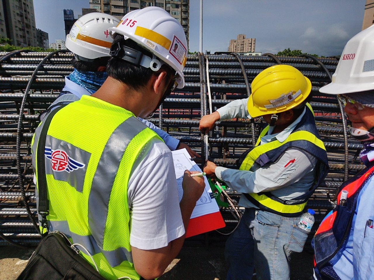 淡水端陸上段基礎基樁鋼筋籠查驗