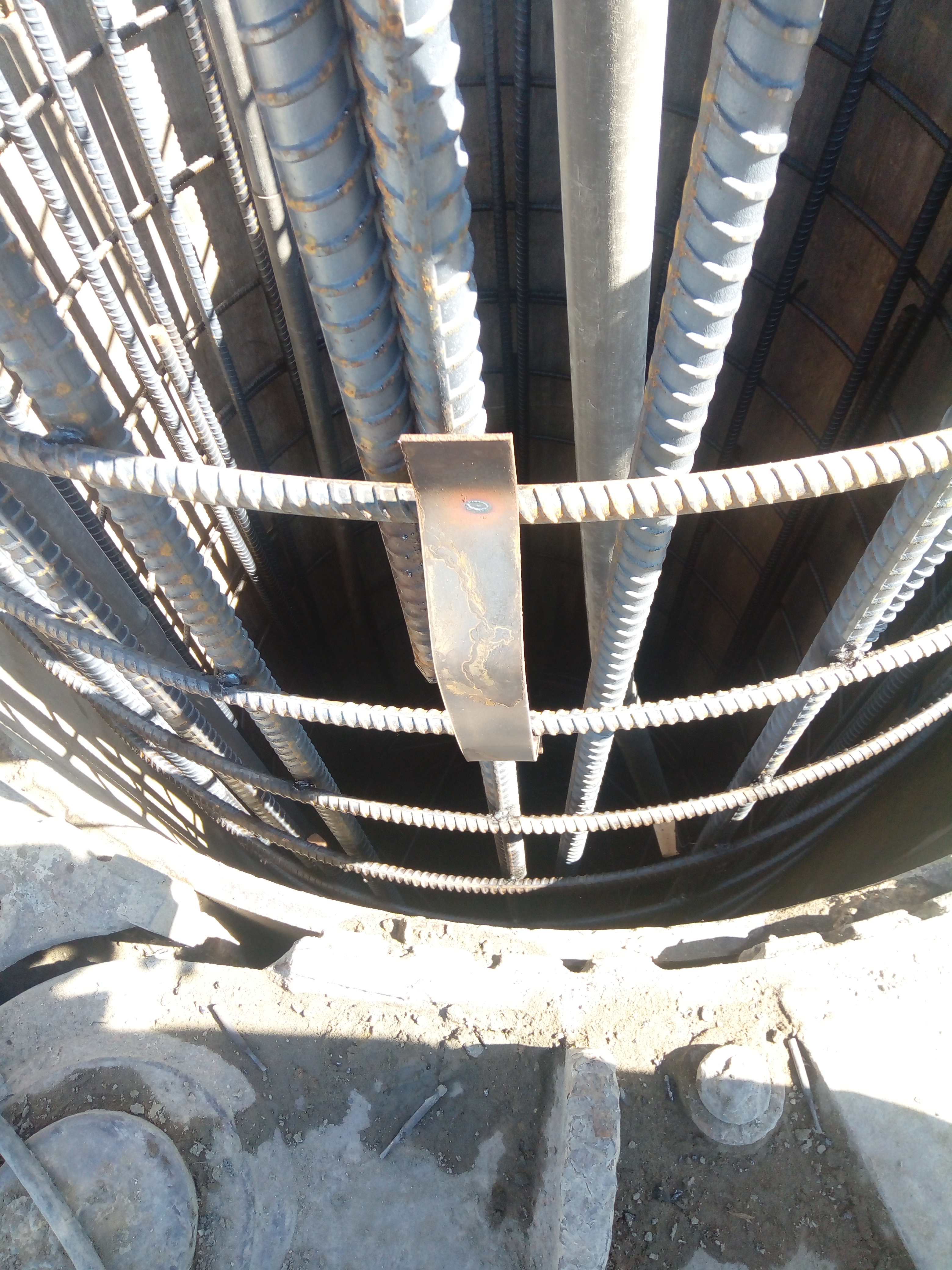 淡水端陸上段基礎基樁鋼筋籠護耳查驗