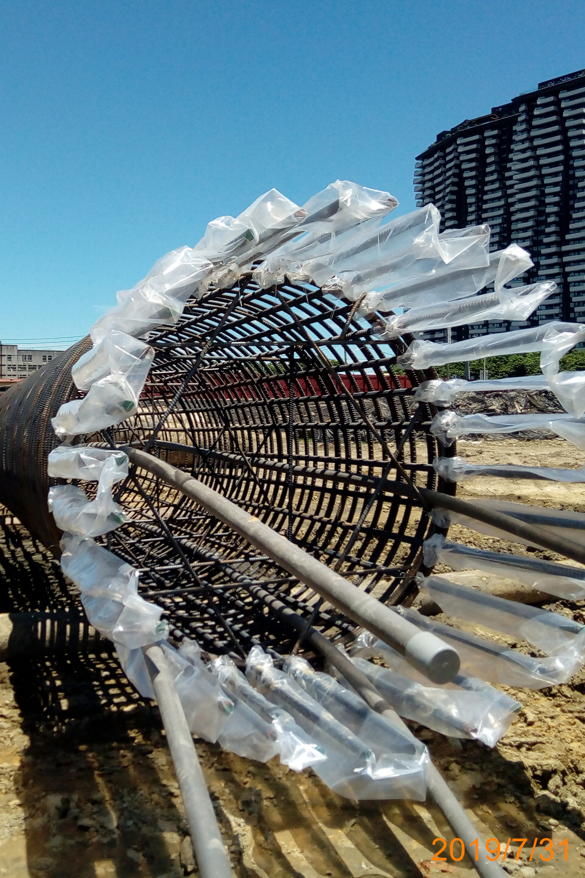 淡水端陸上段基礎基樁鋼筋籠預留筋PE保護套保護