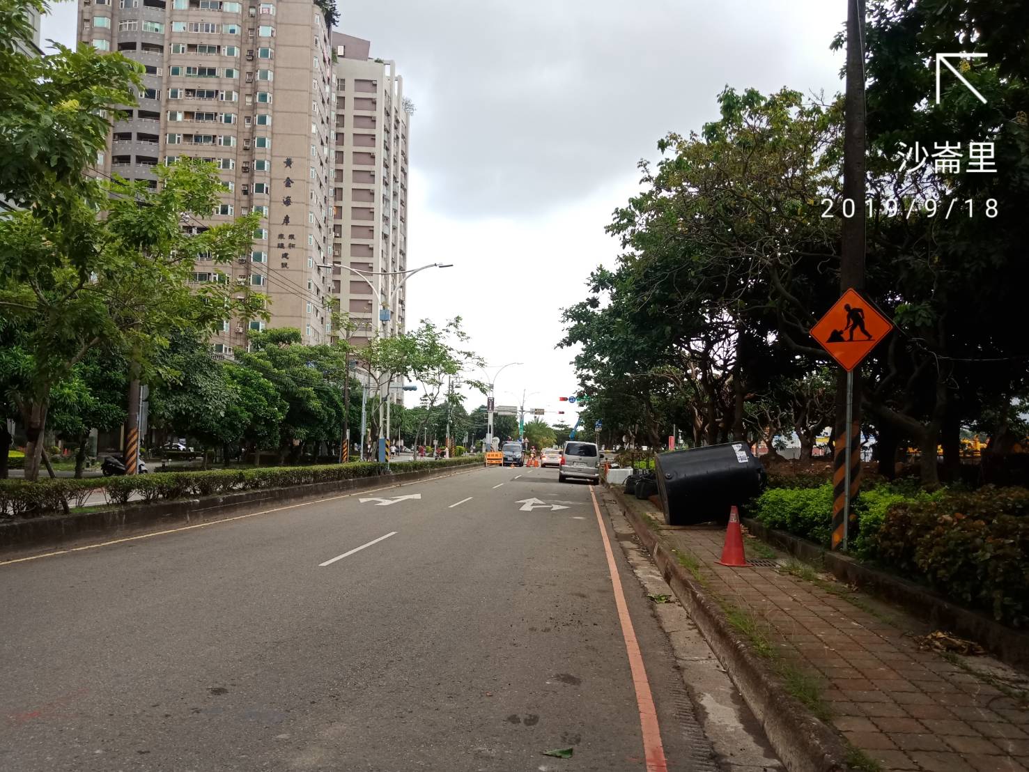 淡水端工區外道路交維告示牌