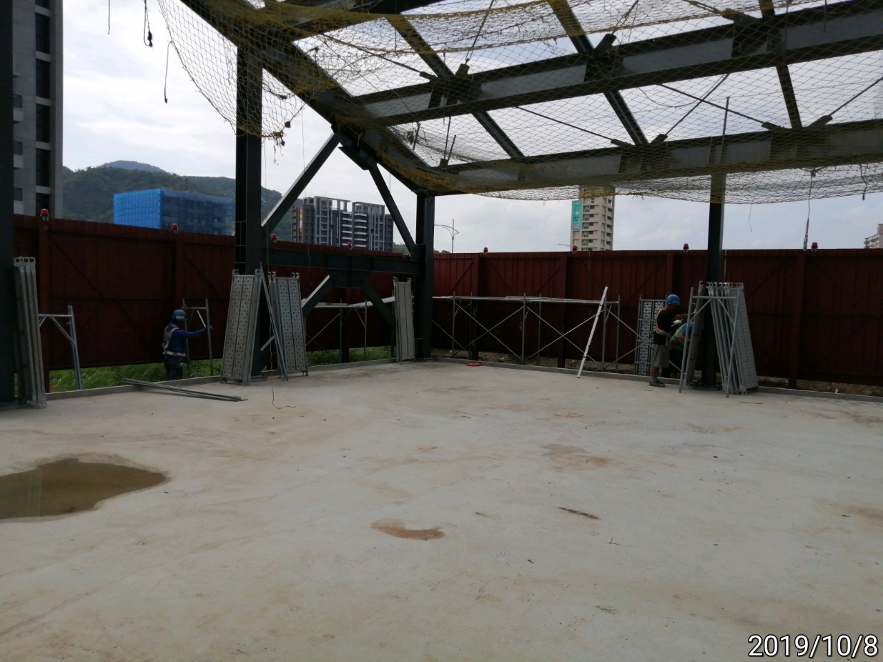 願景館屋頂C鋼骨架組立