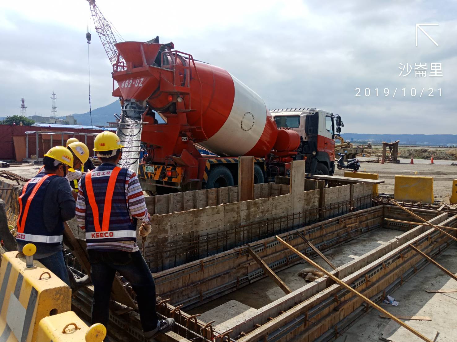 淡水端沉澱池身混凝土澆置