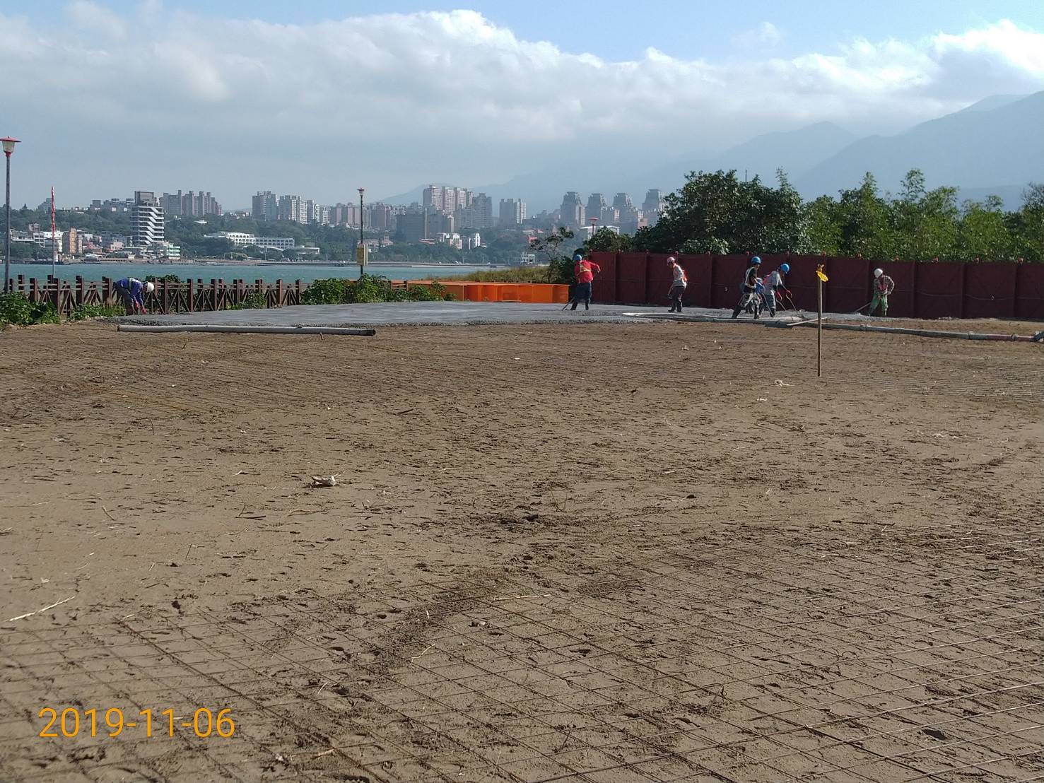 八里端P16型鋼堆置場地坪RC舖面施工