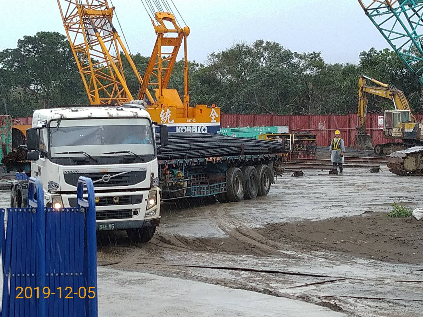 八里端鋼筋材料進場作業