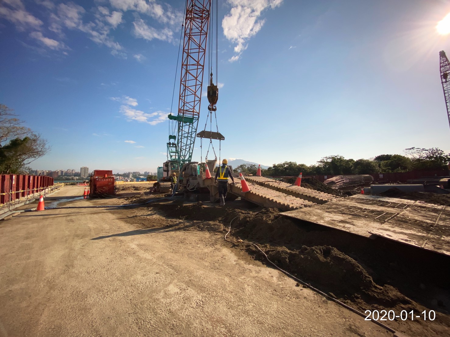 八里端基樁工程施工.