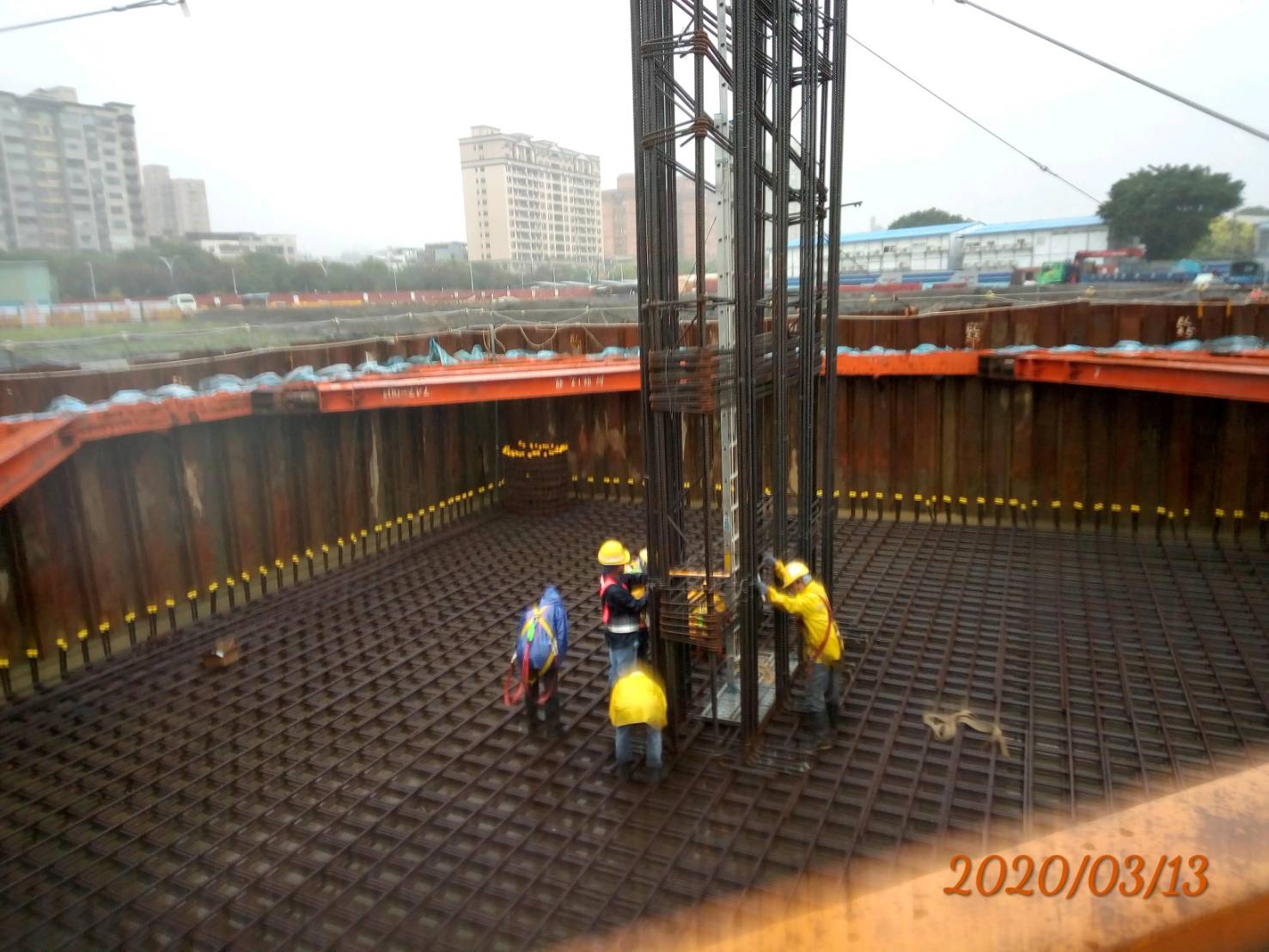 淡水端柱基礎版鋼筋綁紮