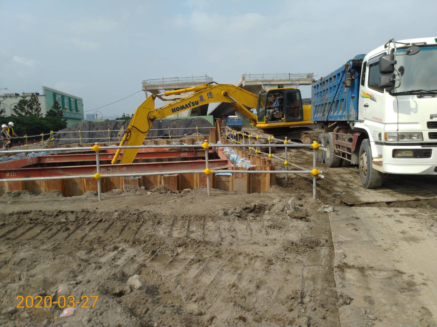 八里端P1N基礎開挖.