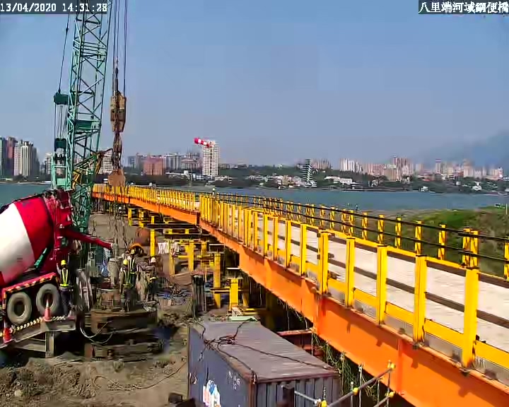 八里端基樁混凝土澆置