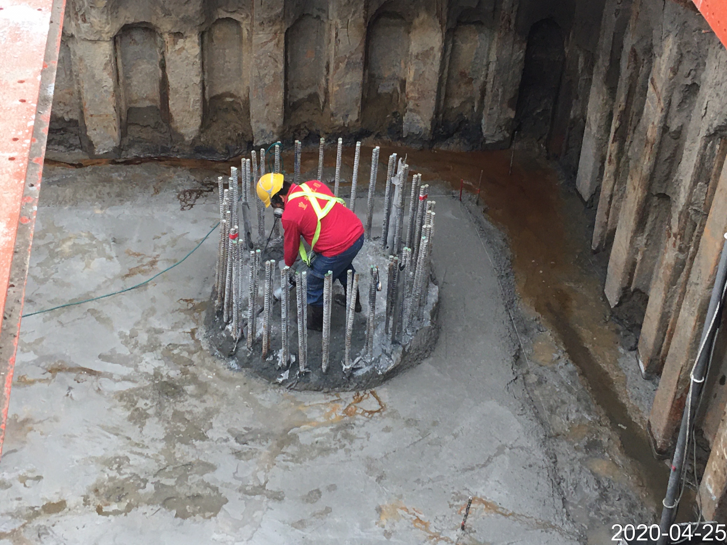 八里端P1N基礎基樁頭處理.