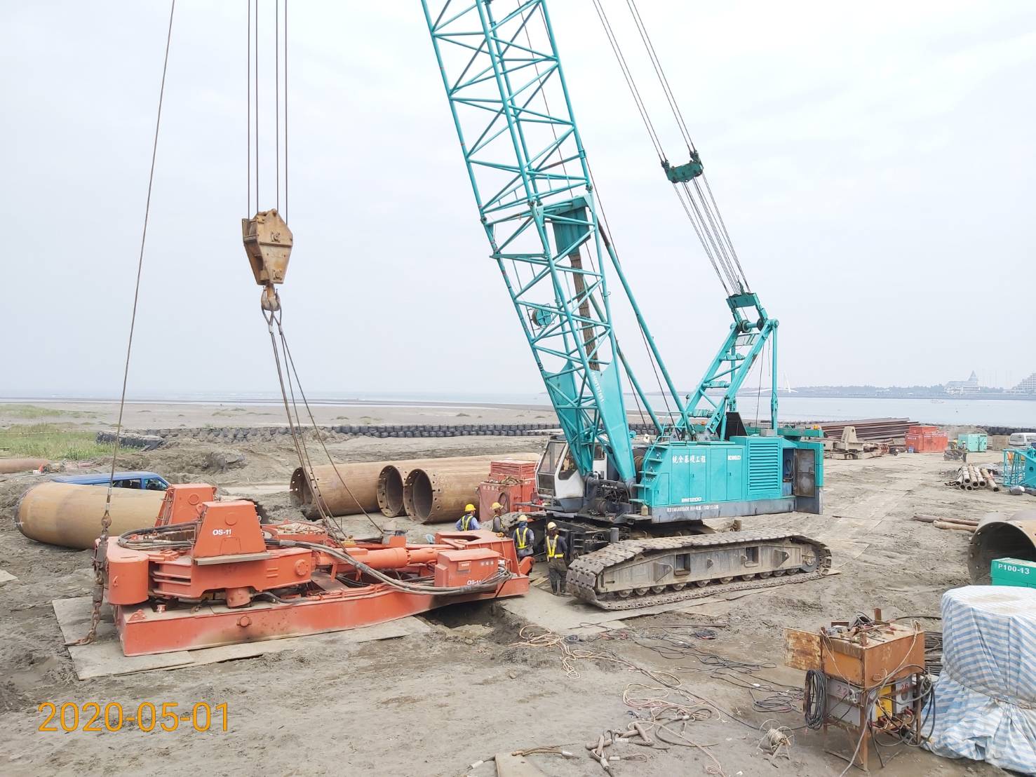 八里端基樁工程施作.