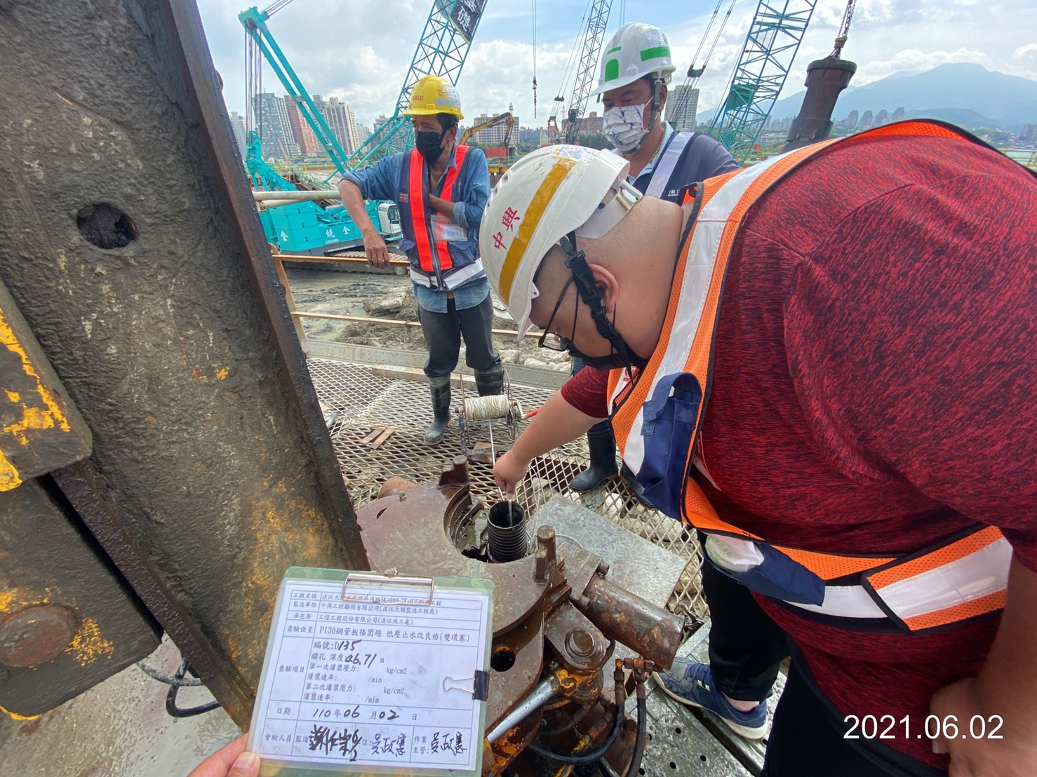 雙環塞低壓止水灌漿孔深查驗作業.