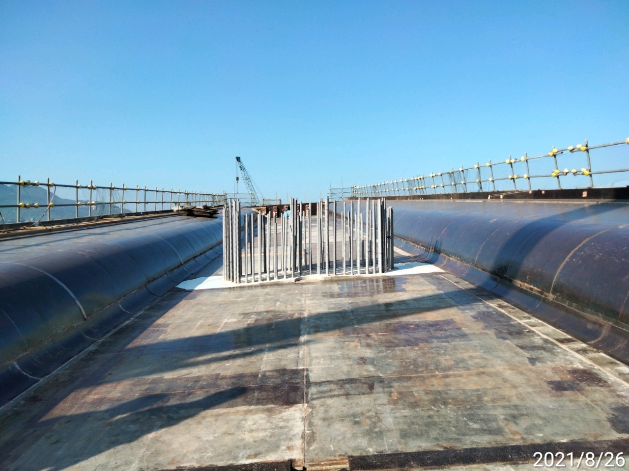 橋面板模板施工.