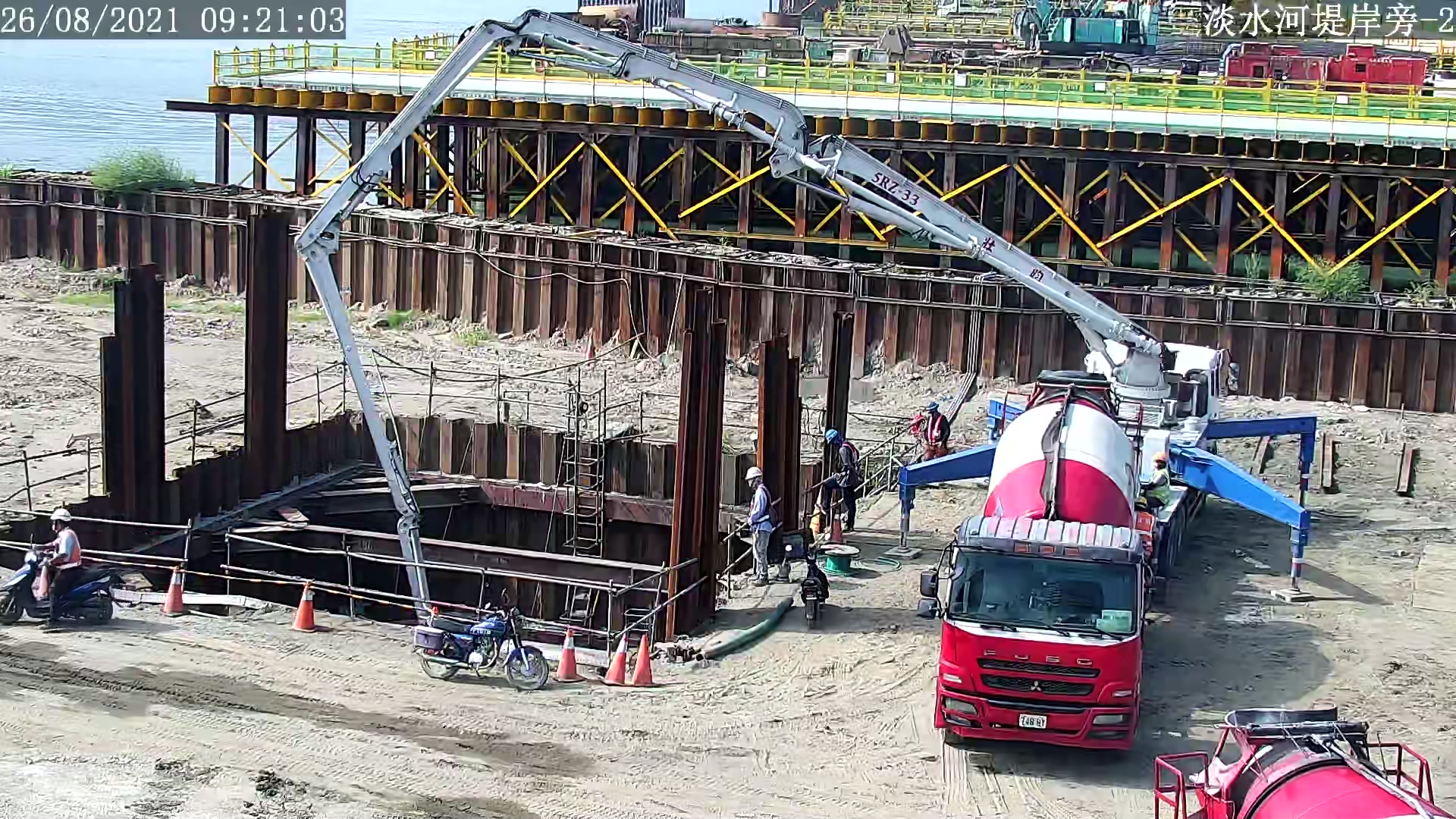 基礎底面PC面灌漿.