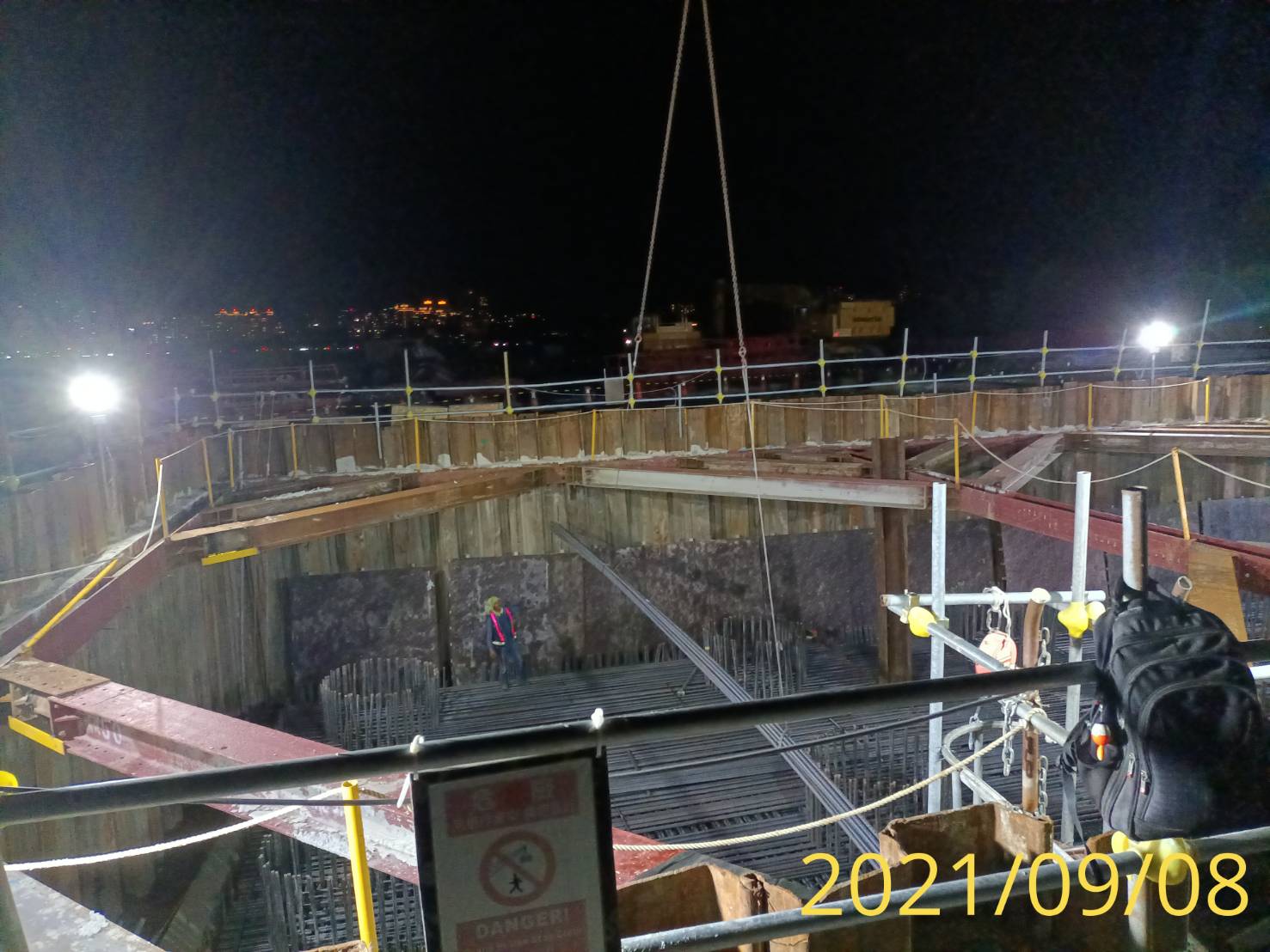 橋墩樁帽鋼筋施工.