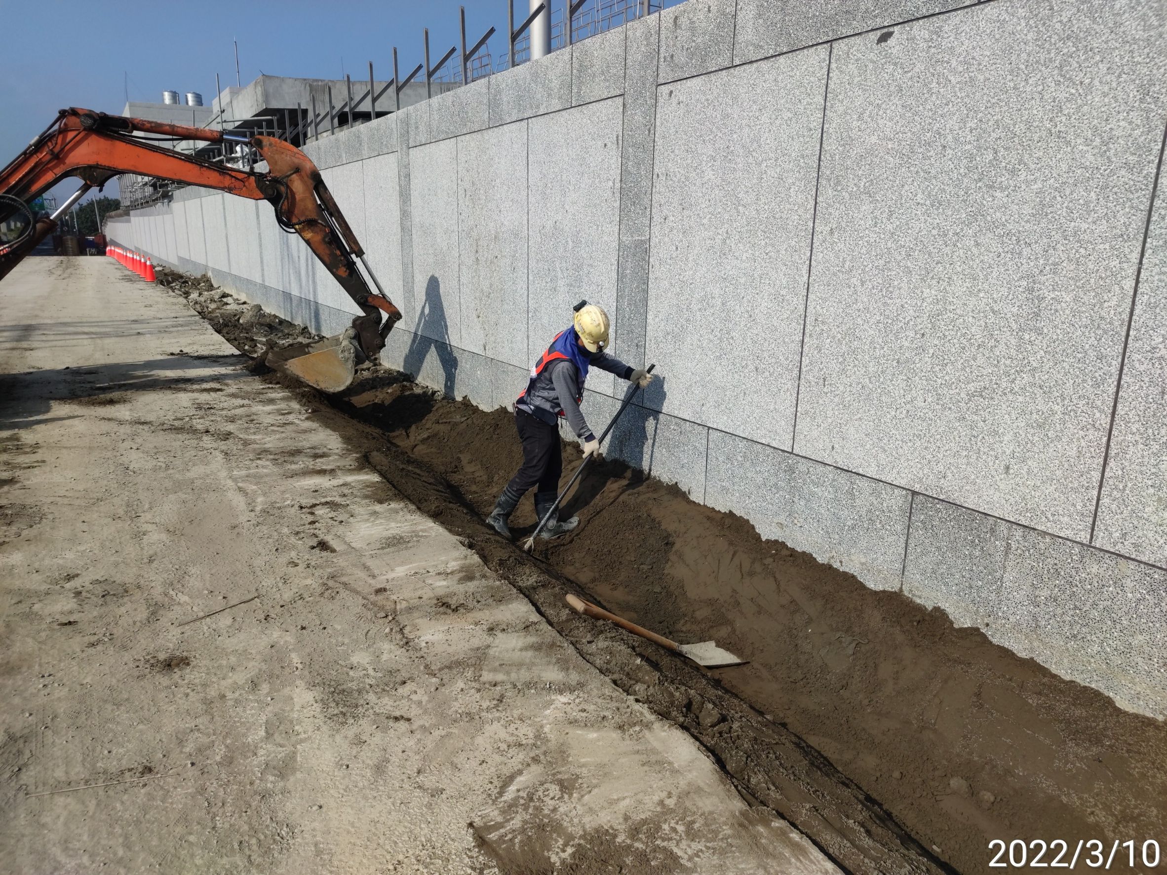 截水溝施工.