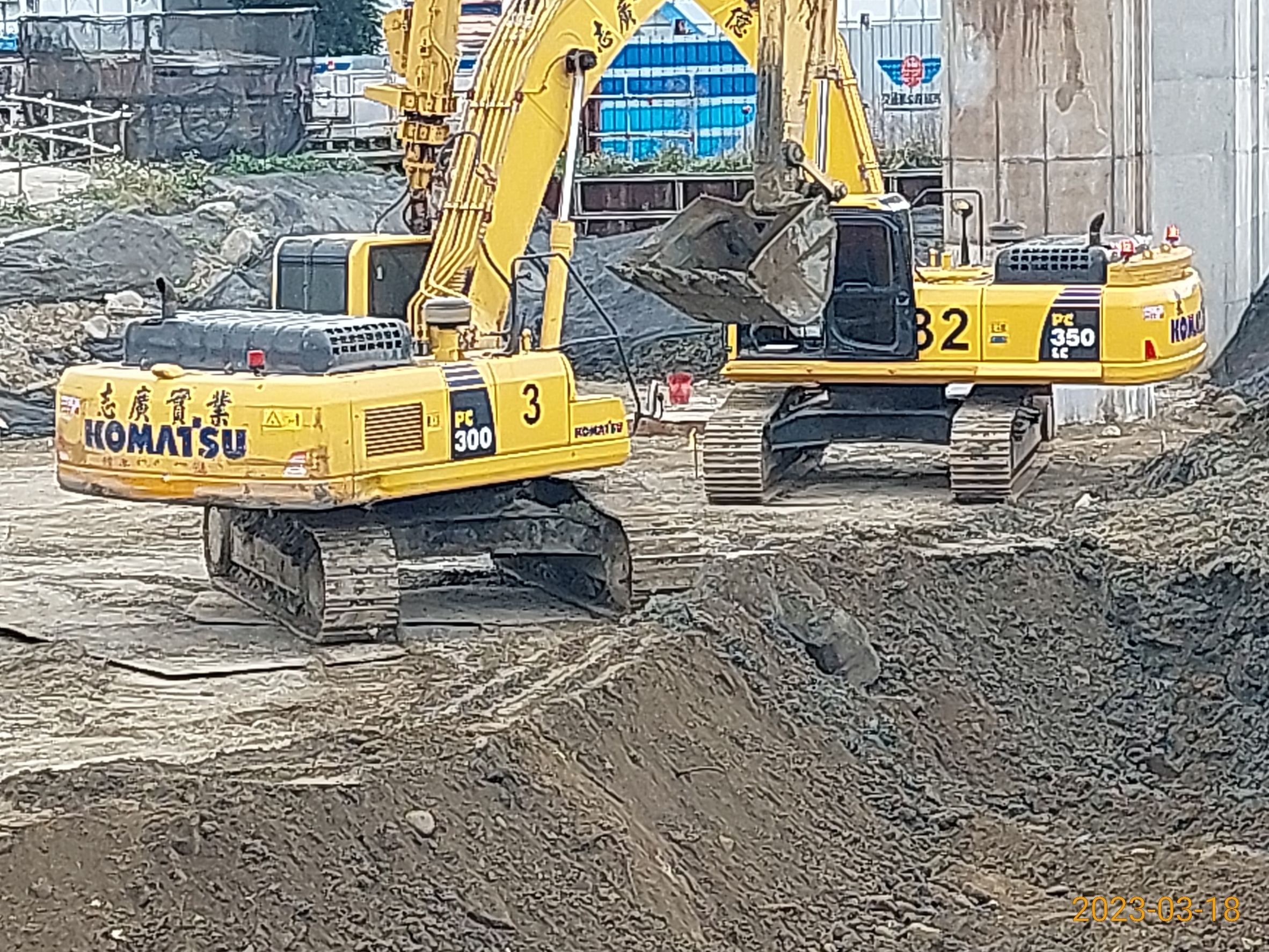 P19N鋼板樁打設前導溝開挖、障礙物清除