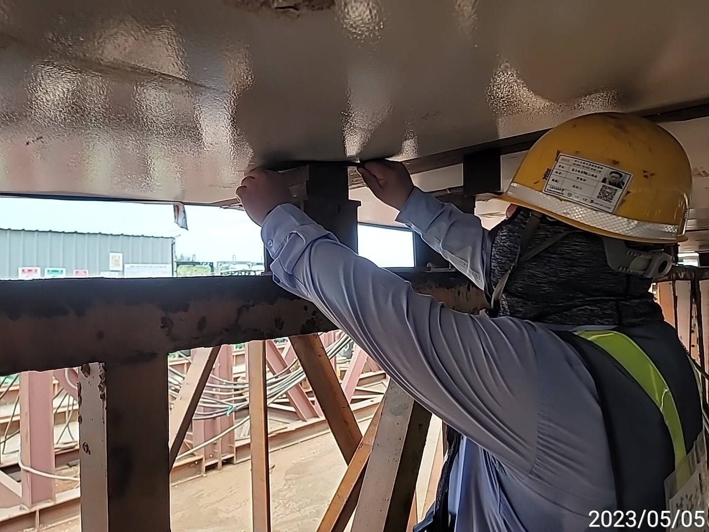 39B節塊進場及組立