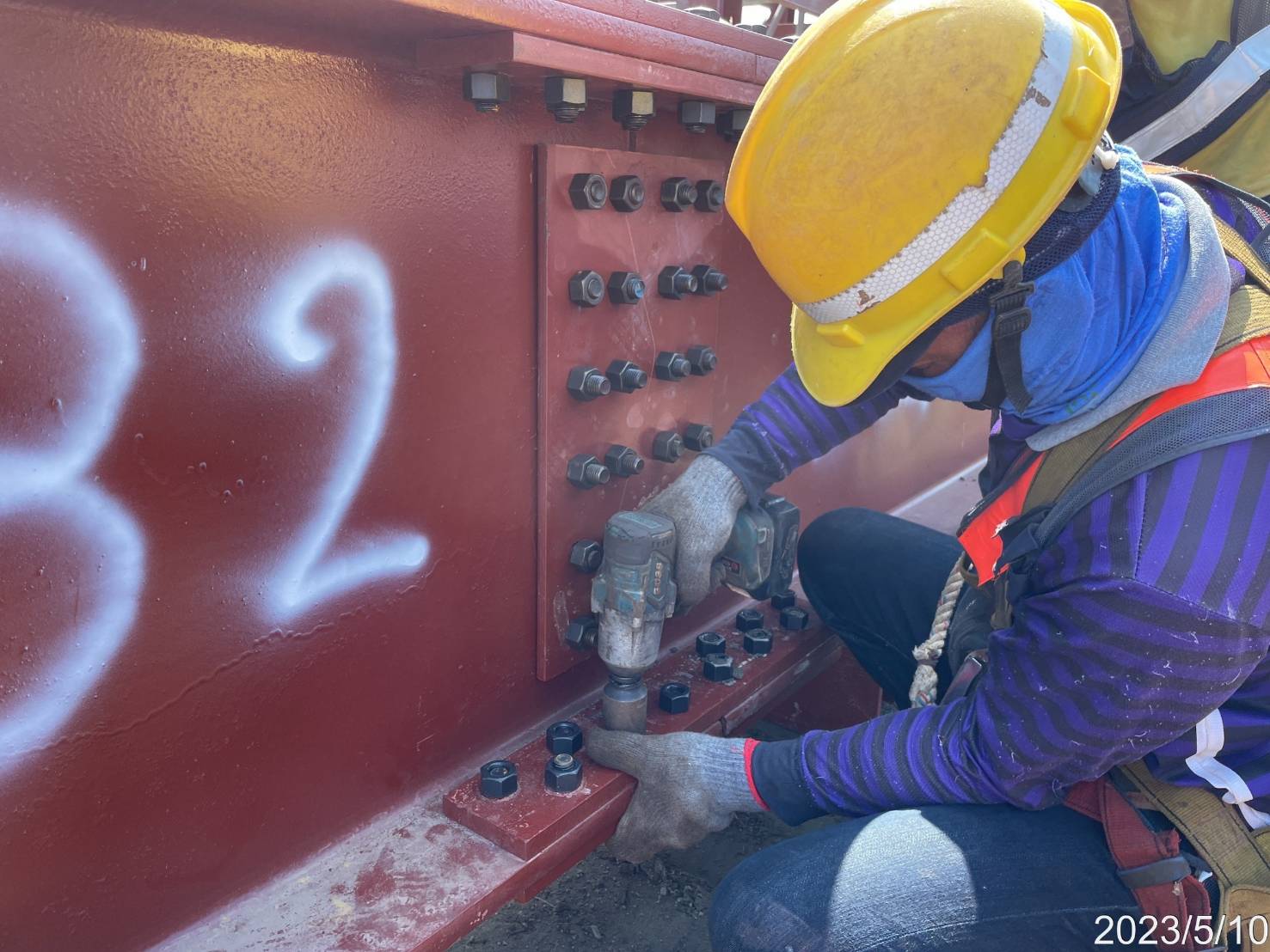 P16帽梁重型支撐架組立