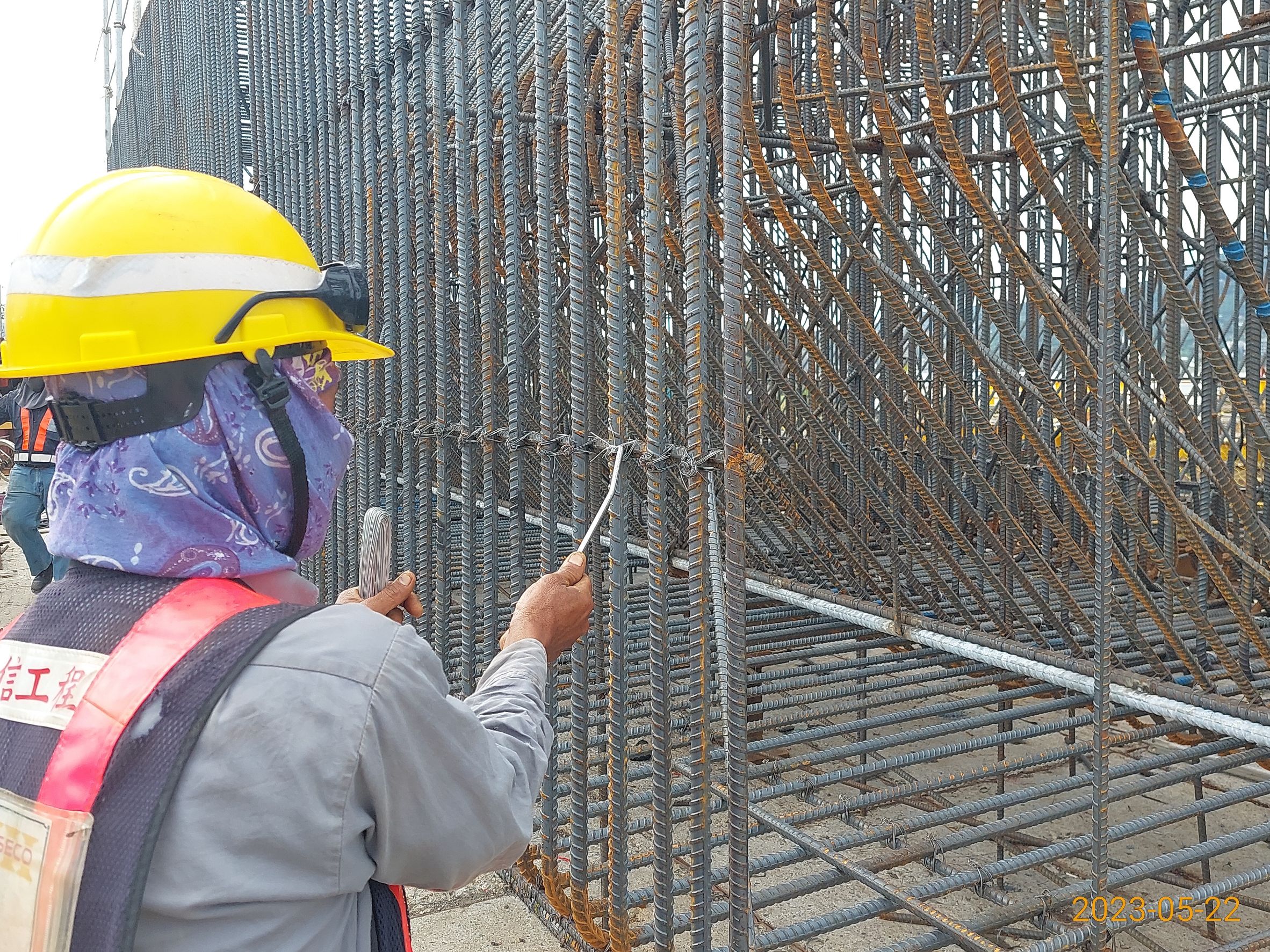 P18SL鋼筋樣架施作