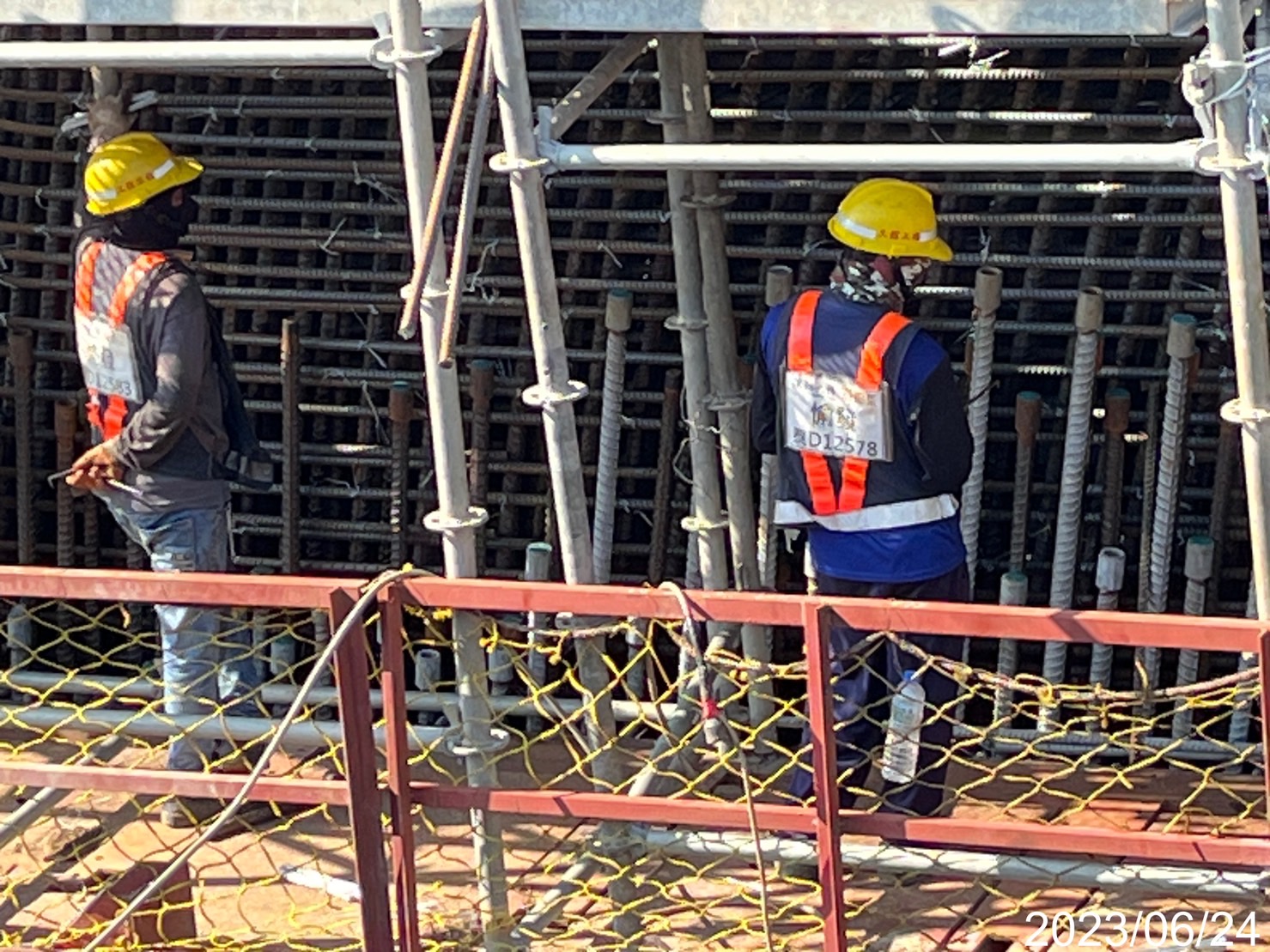 P160墩柱第5昇層鋼筋綁紮