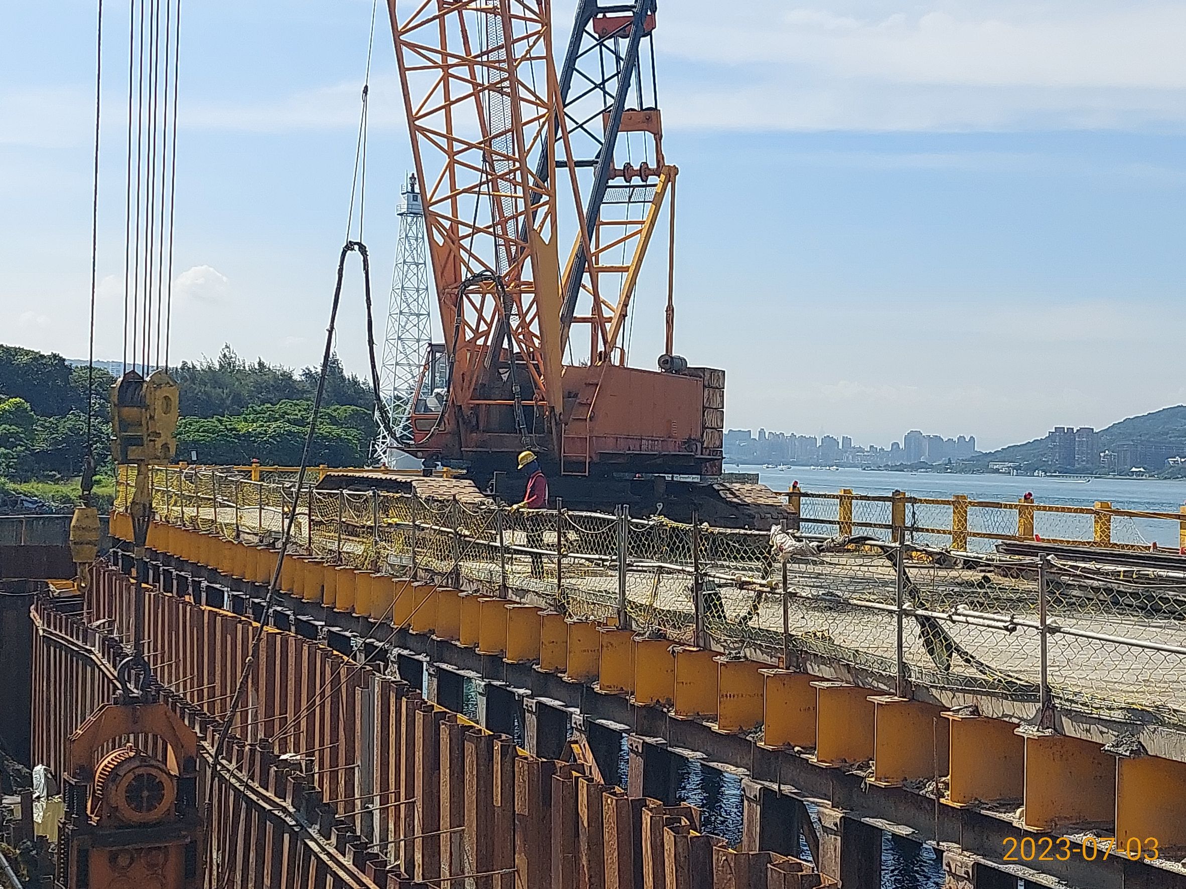 P160S鋼板樁拔除