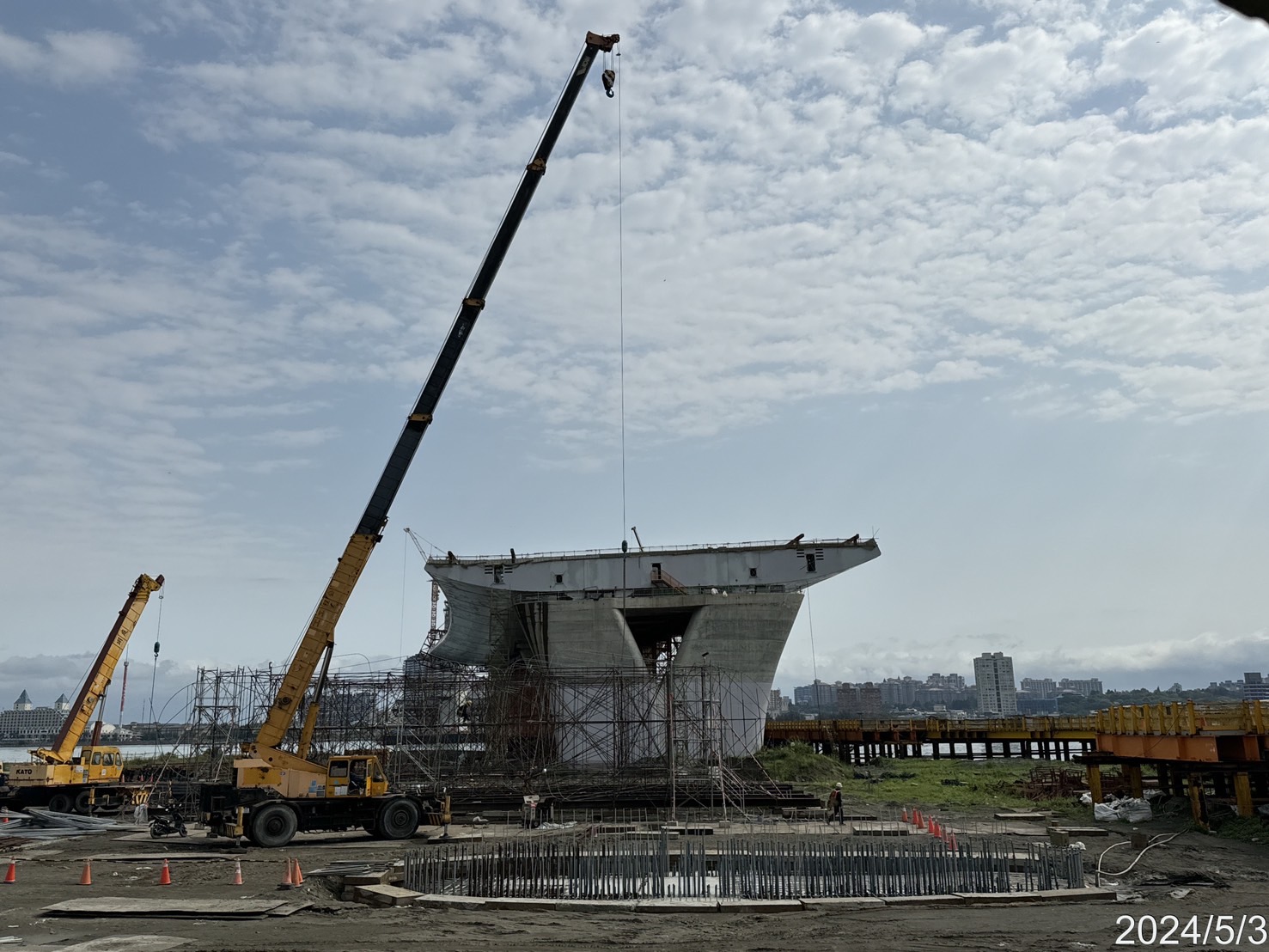 P17墩柱樣架組立