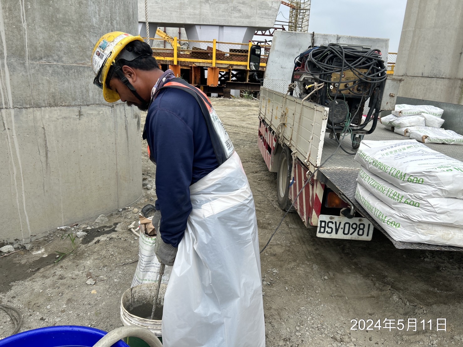 RL2P4盤支無收縮水泥砂漿澆置