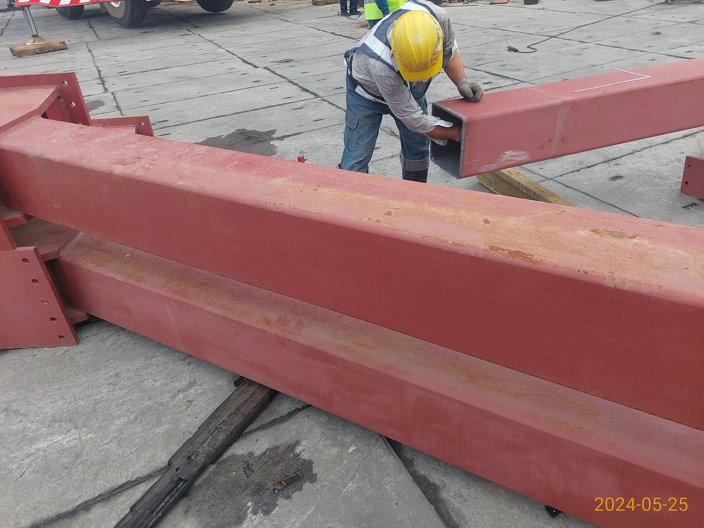 主塔BA節塊支撐架組裝