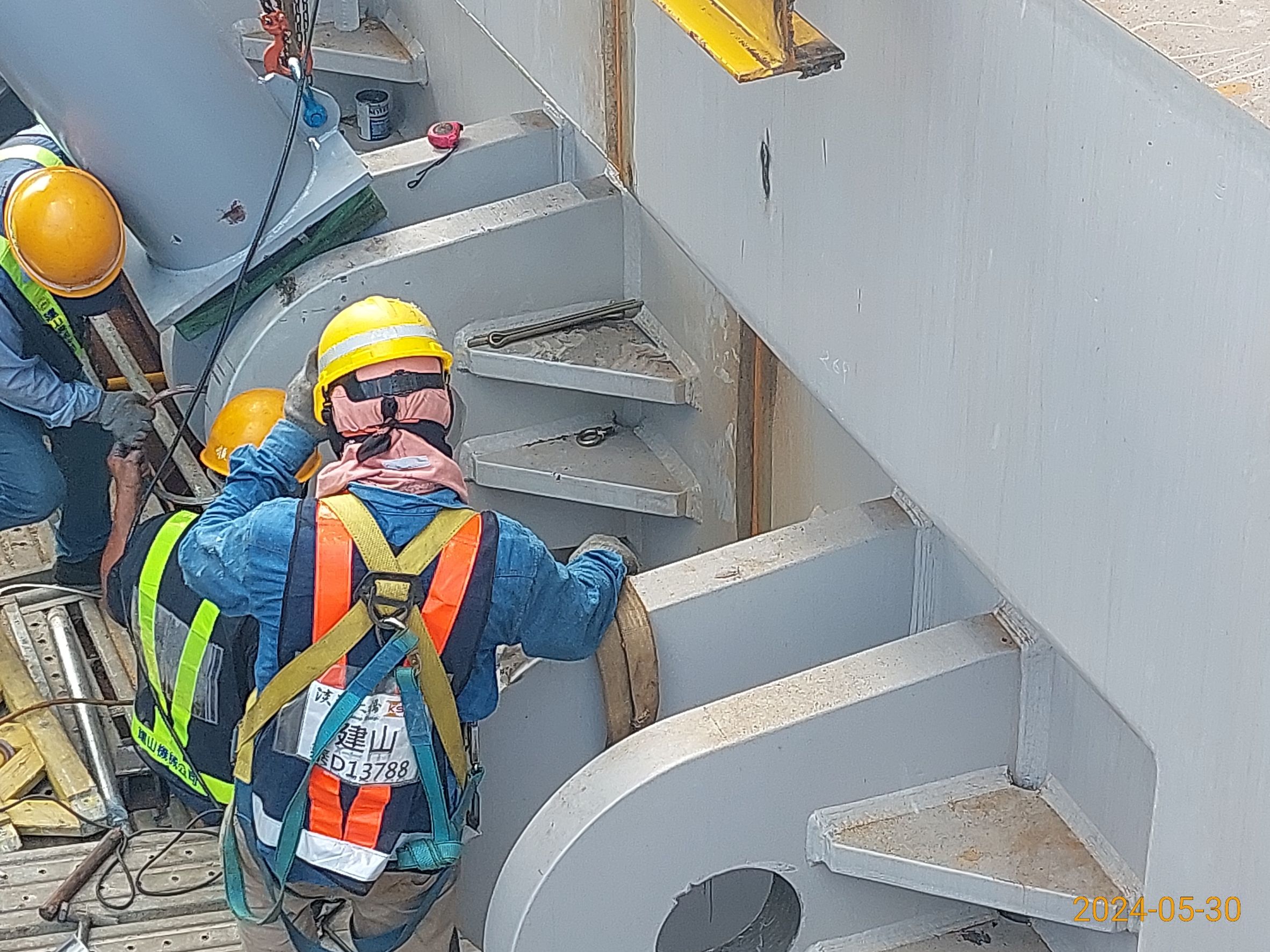 主塔臨時HFR安裝