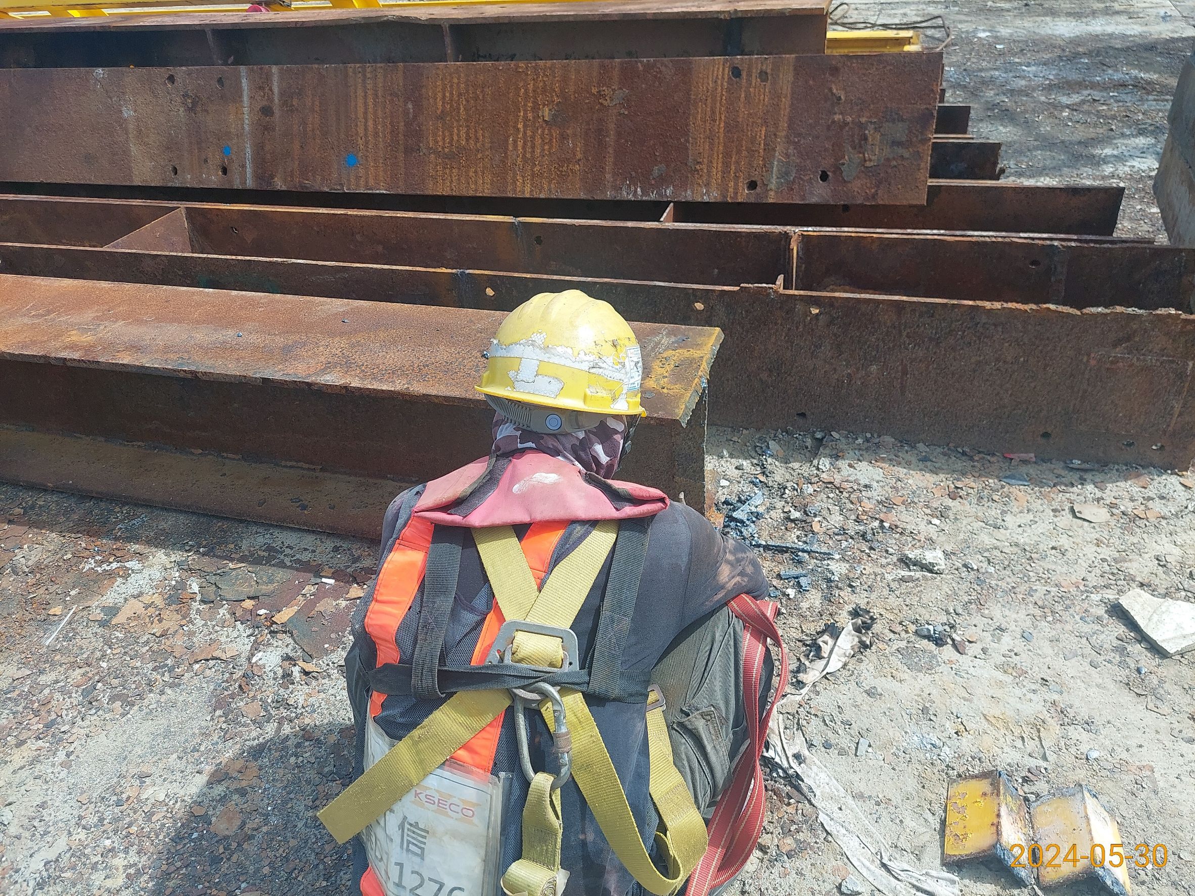 P18場撐箱梁構台施作