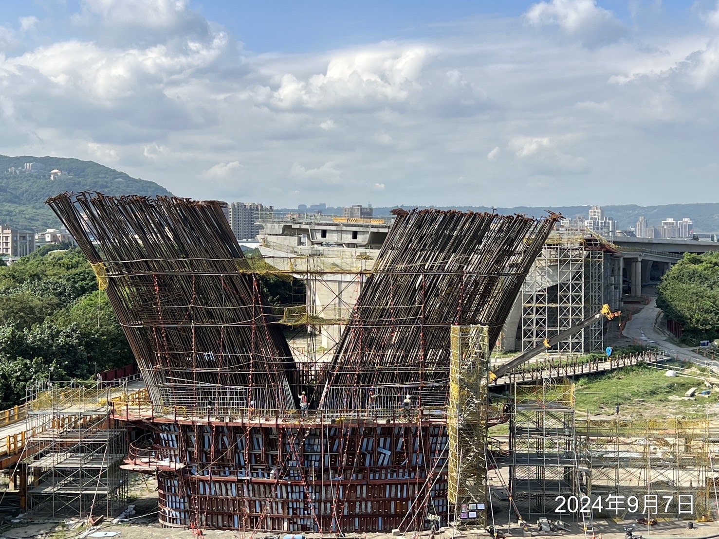 P17墩柱第5昇層混凝土養護