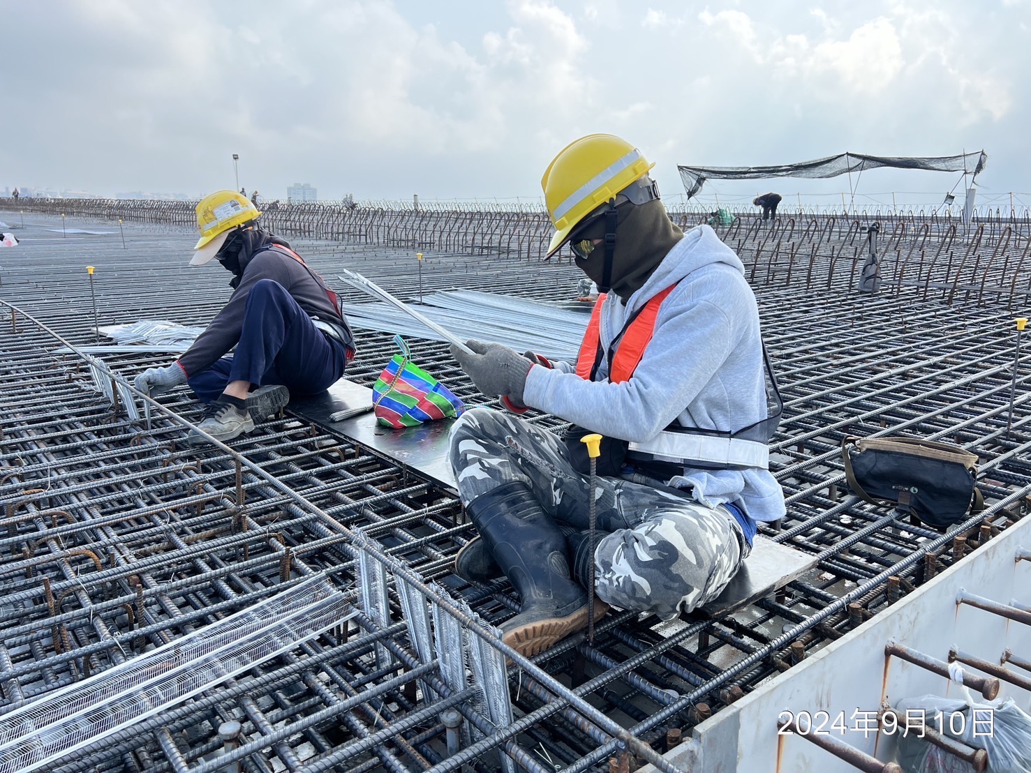 複合橋面版免拆模施作