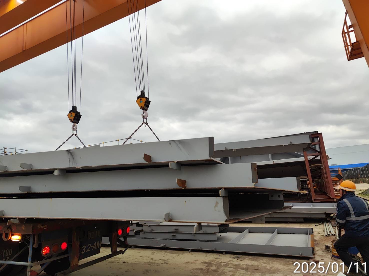 13B節塊進料及組裝作業