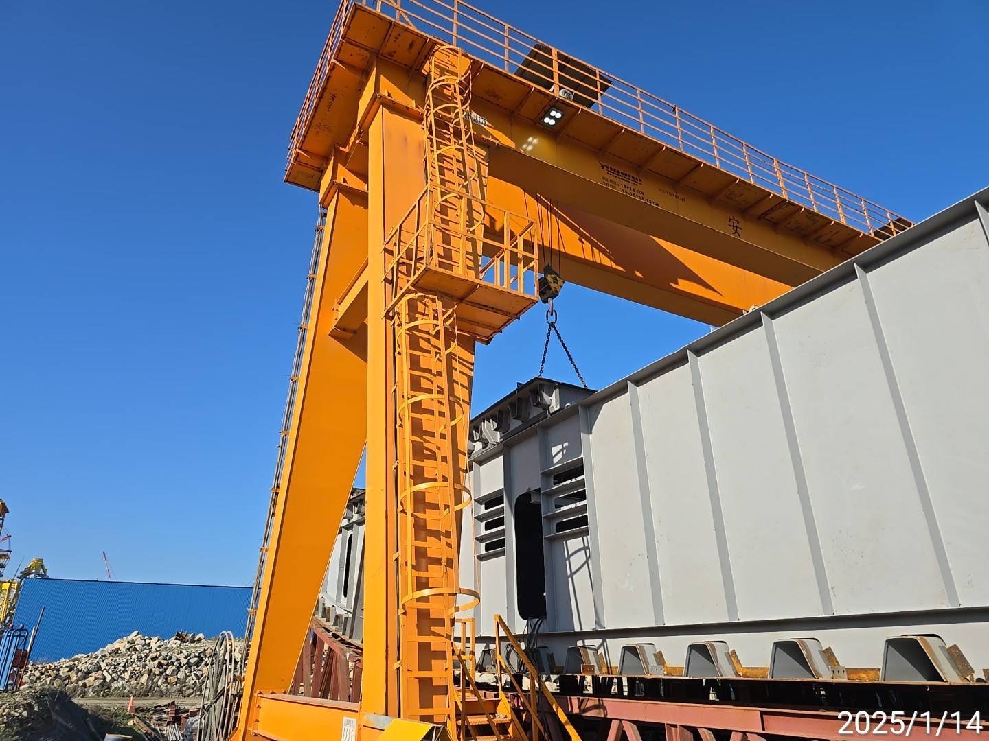 13B節塊進料及組裝作業