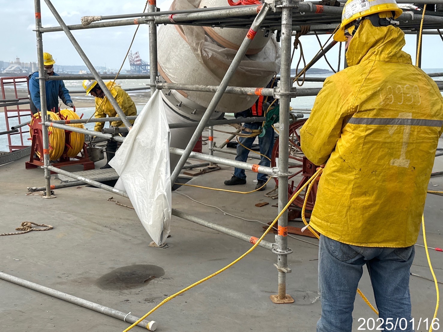 BW4、BE4斜索第一、二次施拉