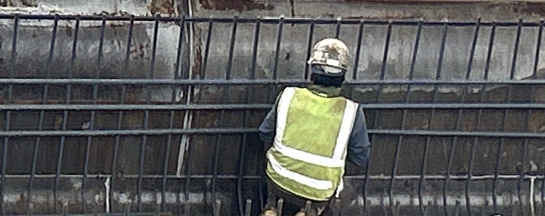 ML2A場撐段版梁鋼筋組立