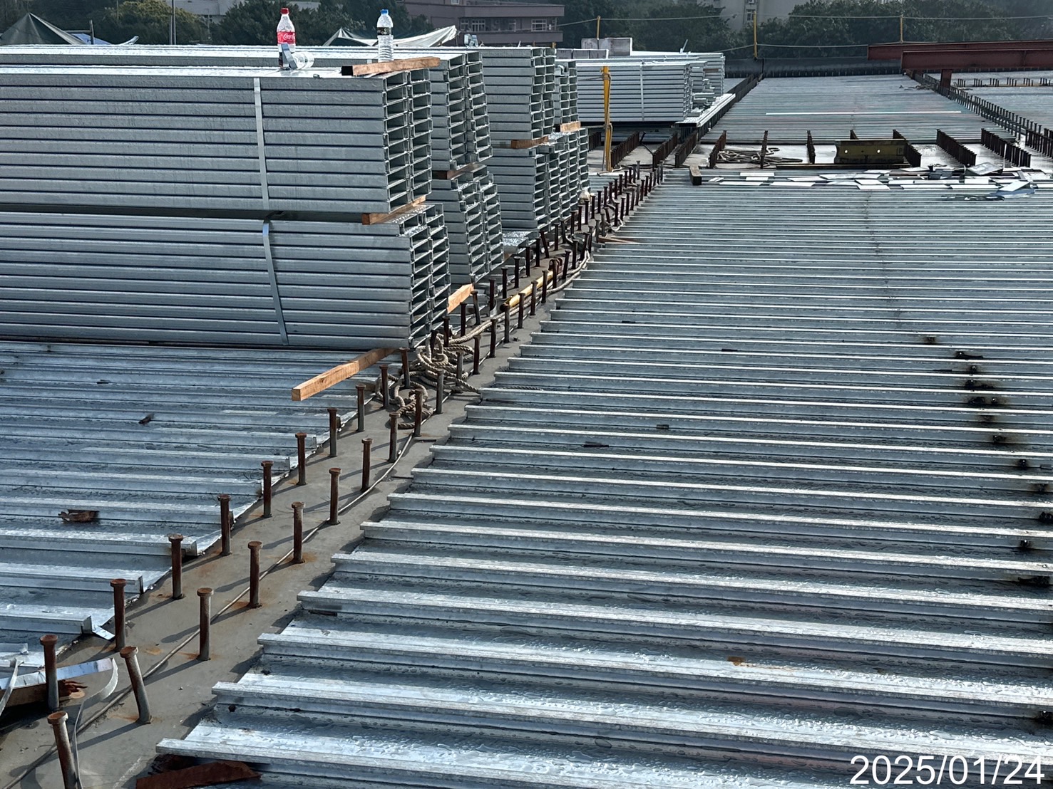 22T~24T複合橋面DECK版鋪設