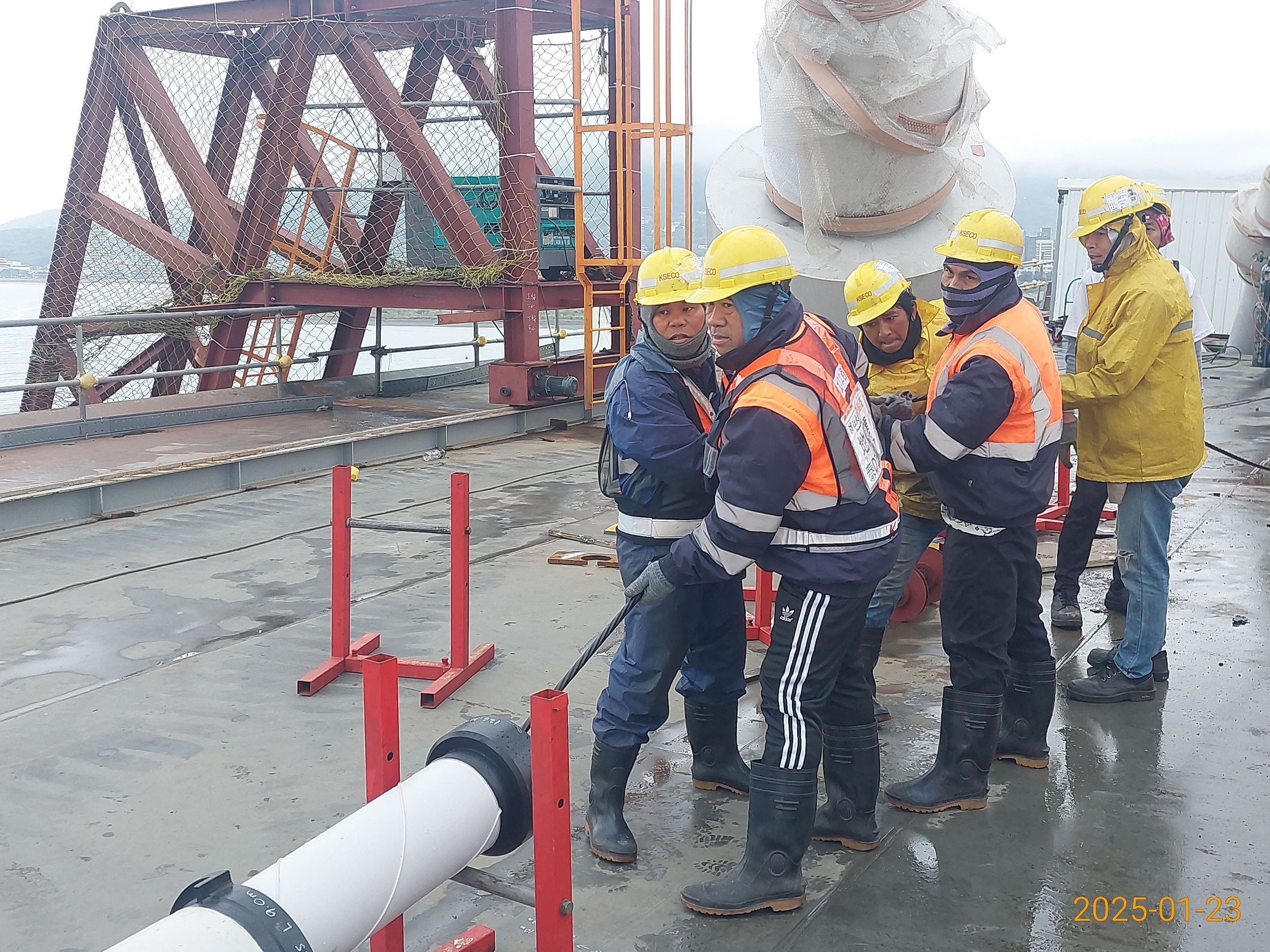 T05斜索施拉前置作業