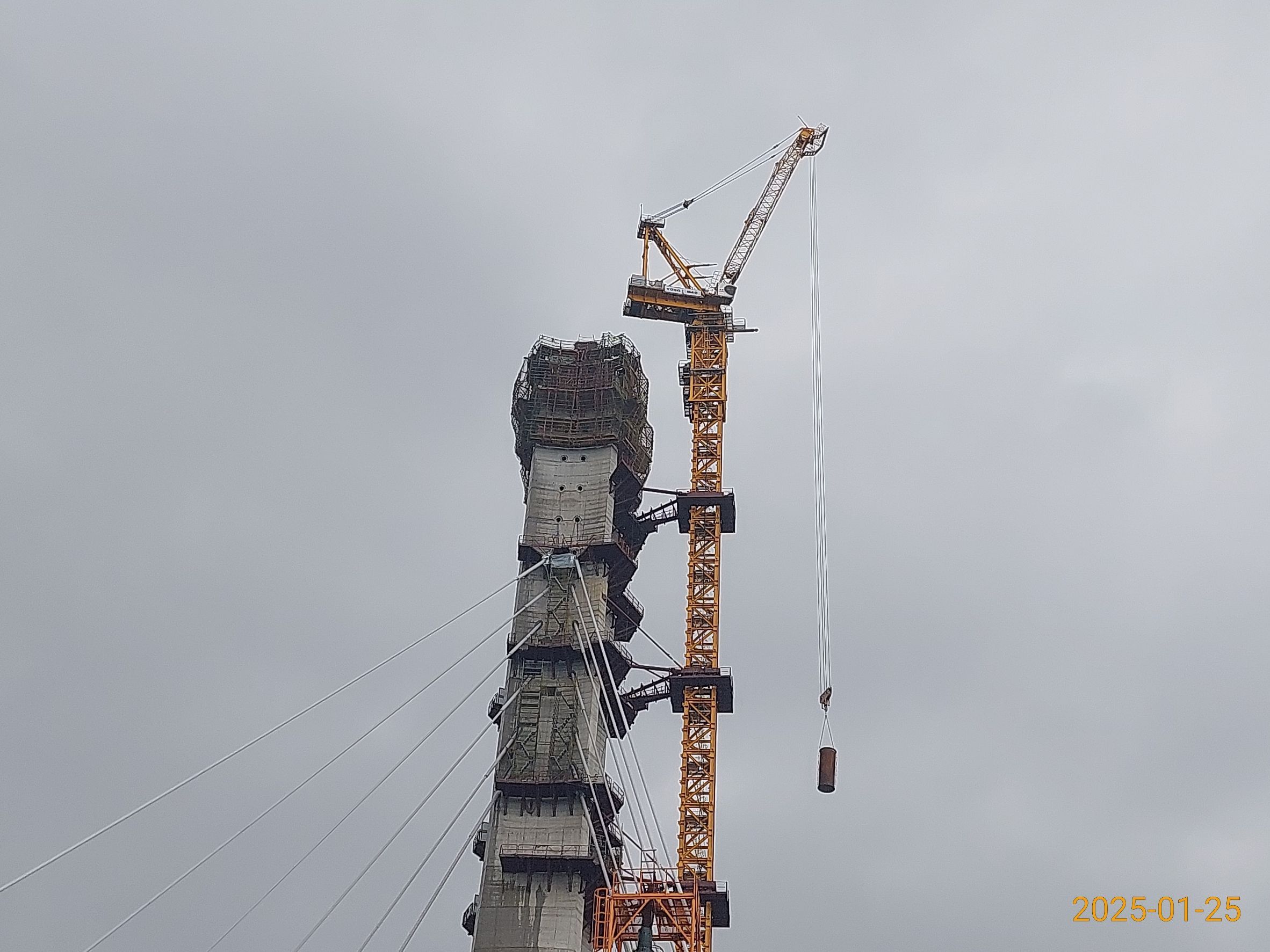 U42節塊垂直鋼管吊裝