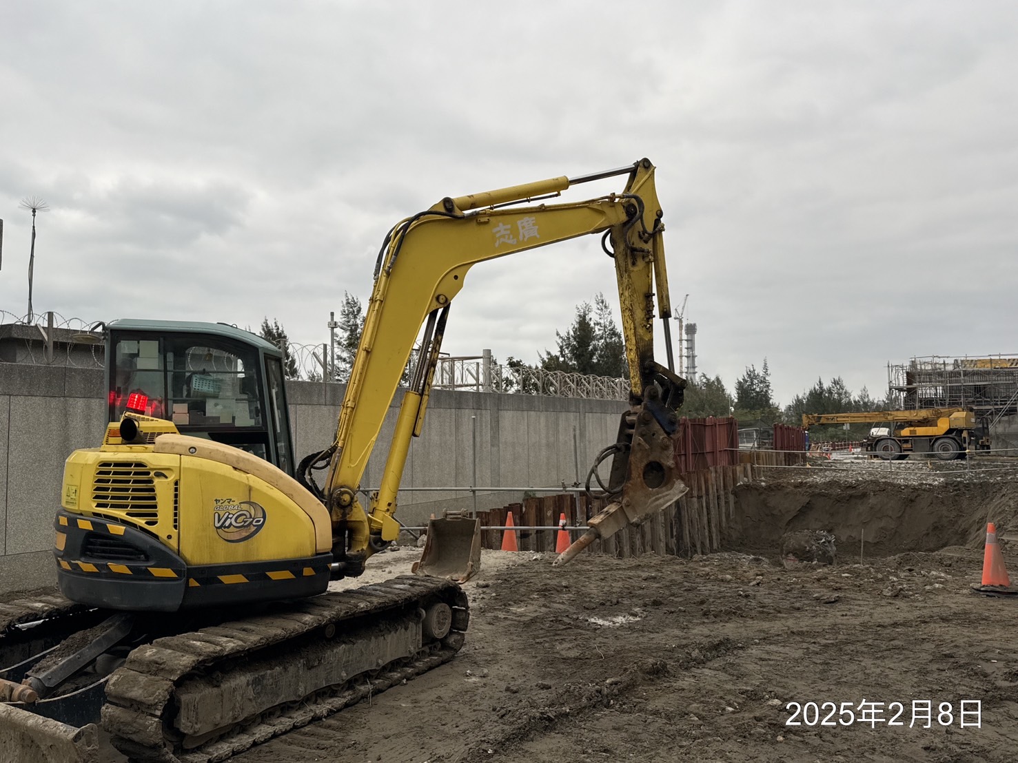 RL1-L6-2擋土牆構樁頭處理