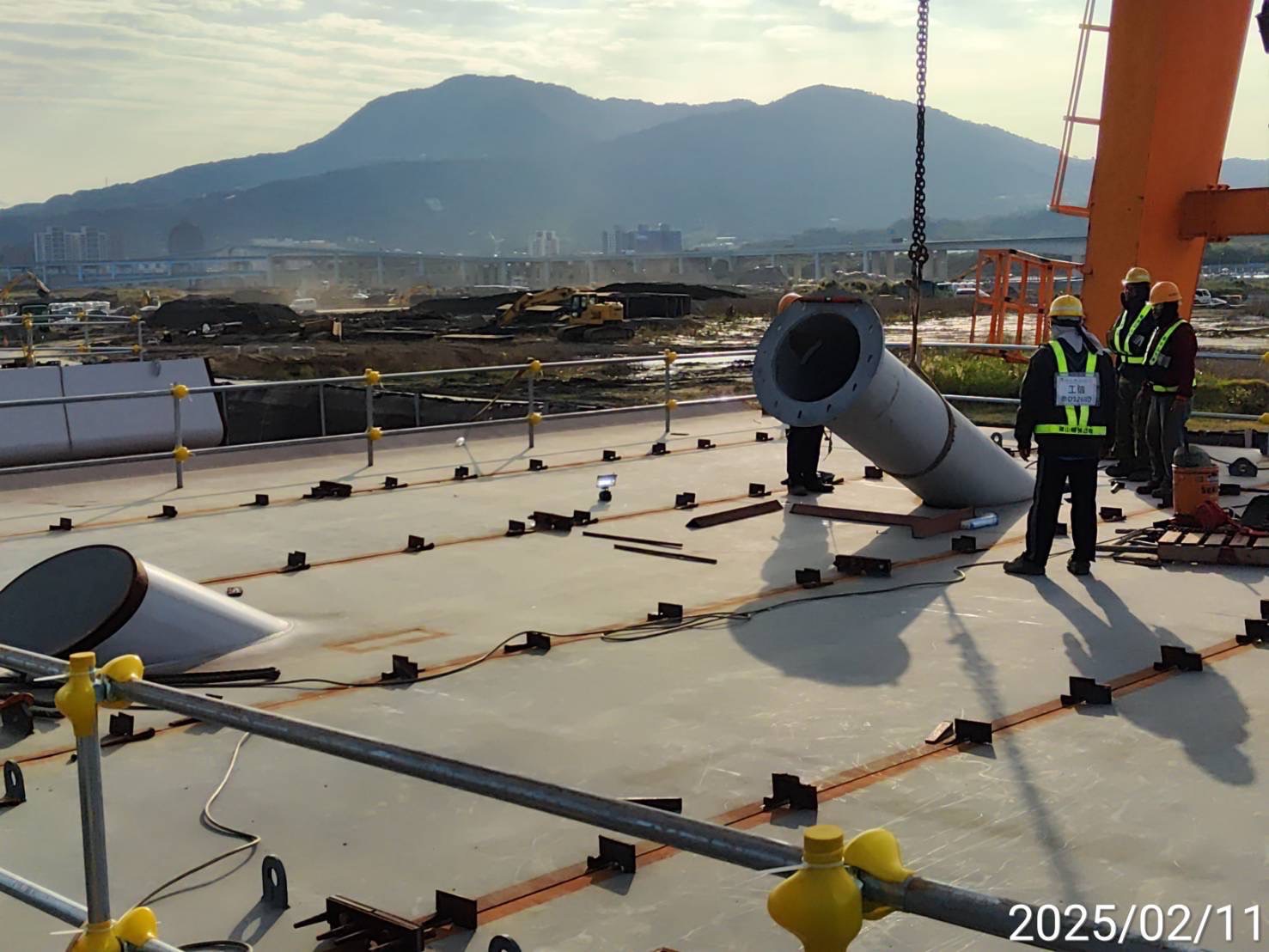 14B節塊第1階段電銲作業