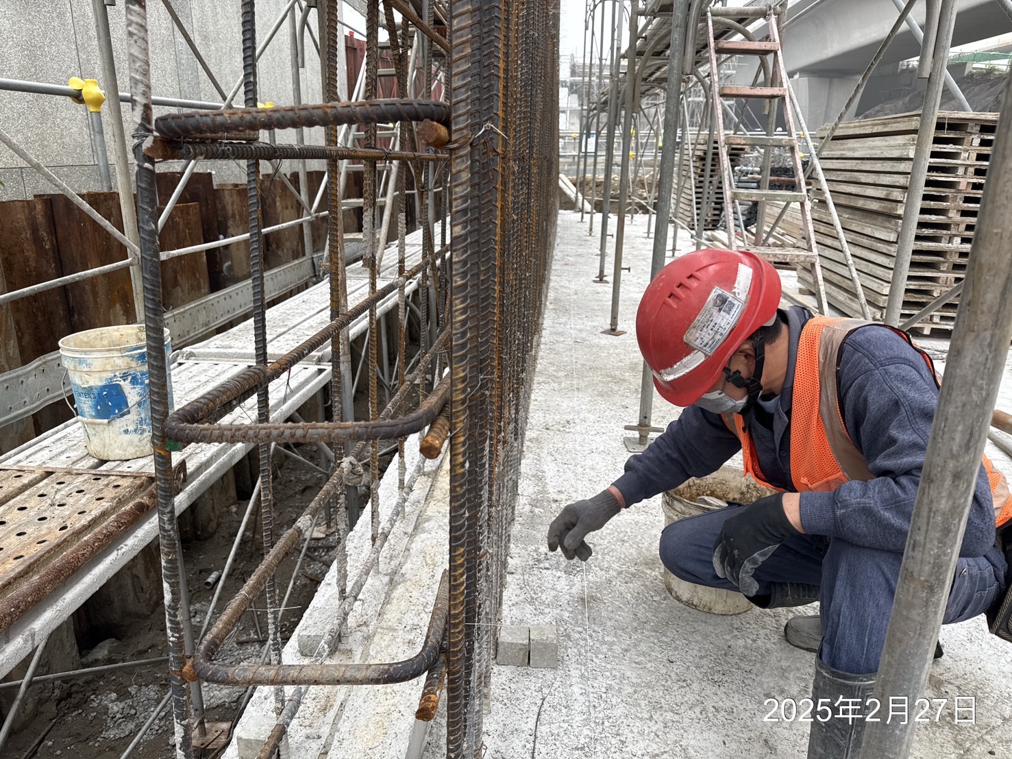 RL1-L6-2擋土牆牆身模板組立