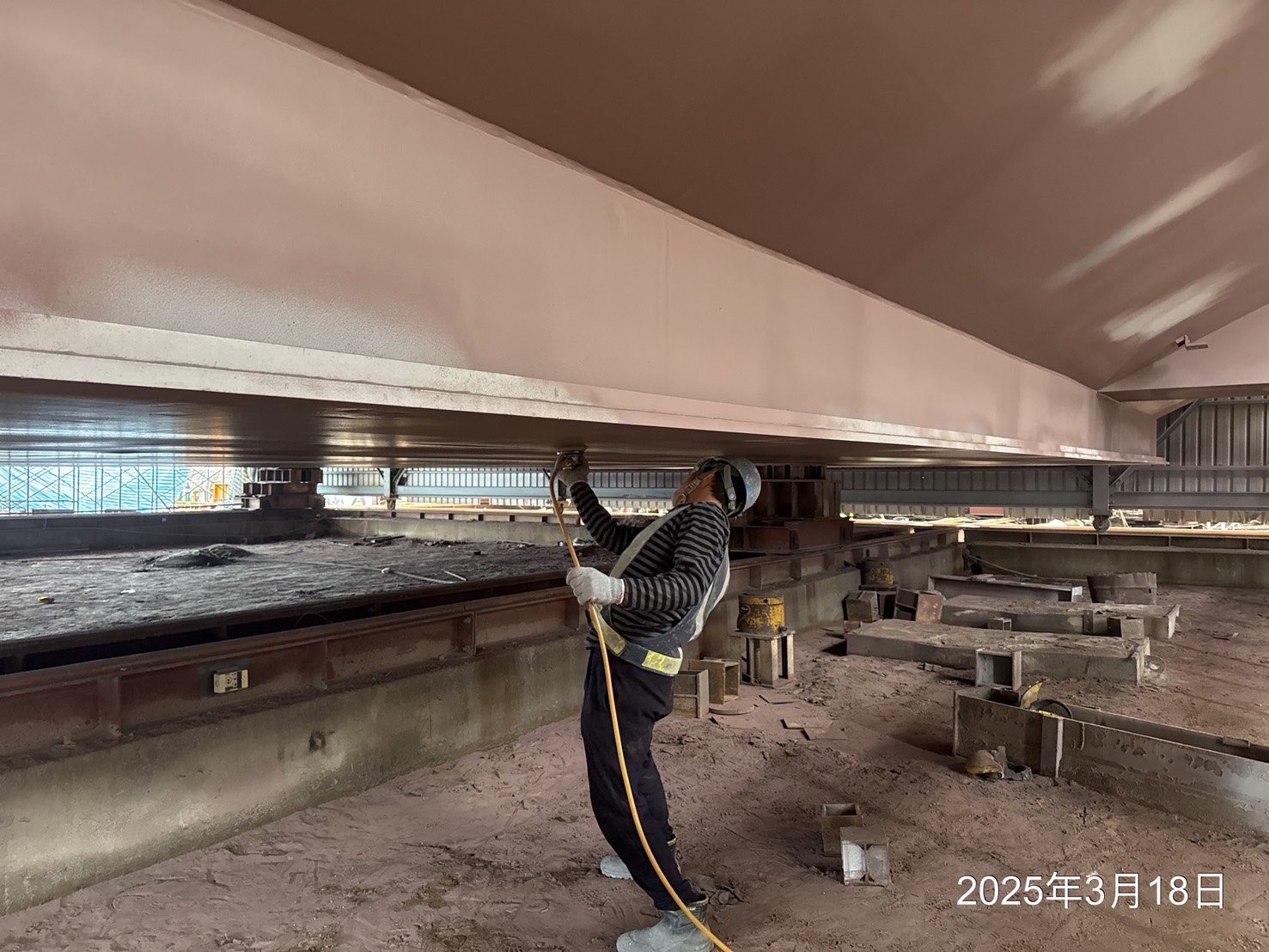 14B節塊塗裝作業