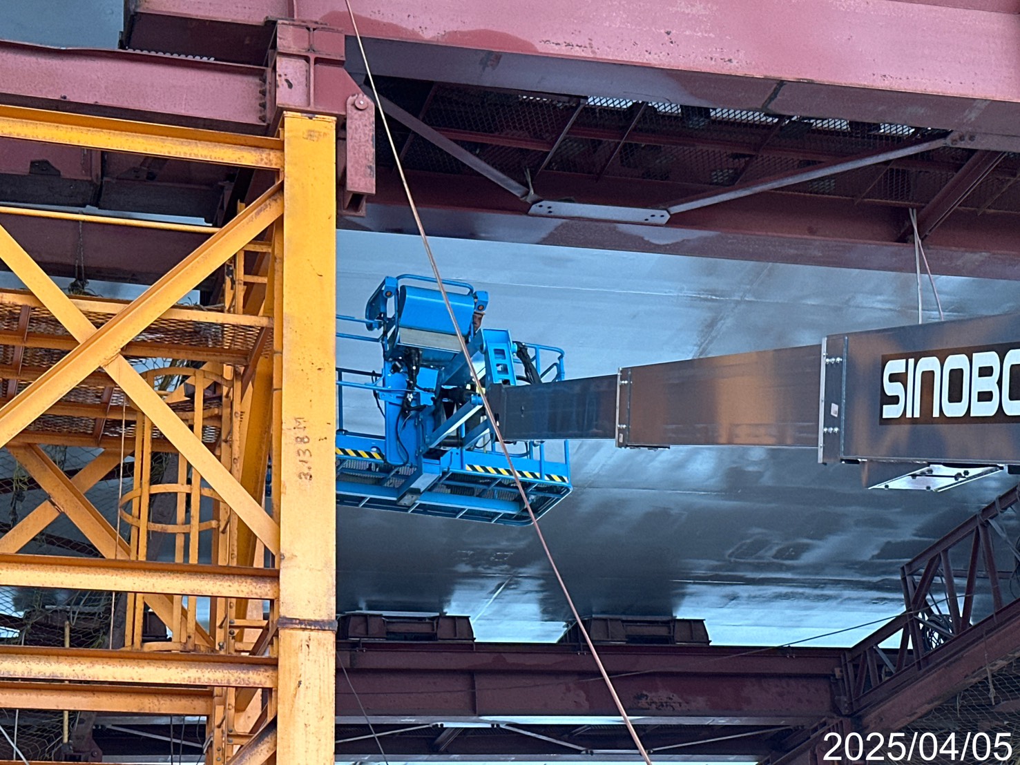 P140~150墩柱間上游側台車拆除