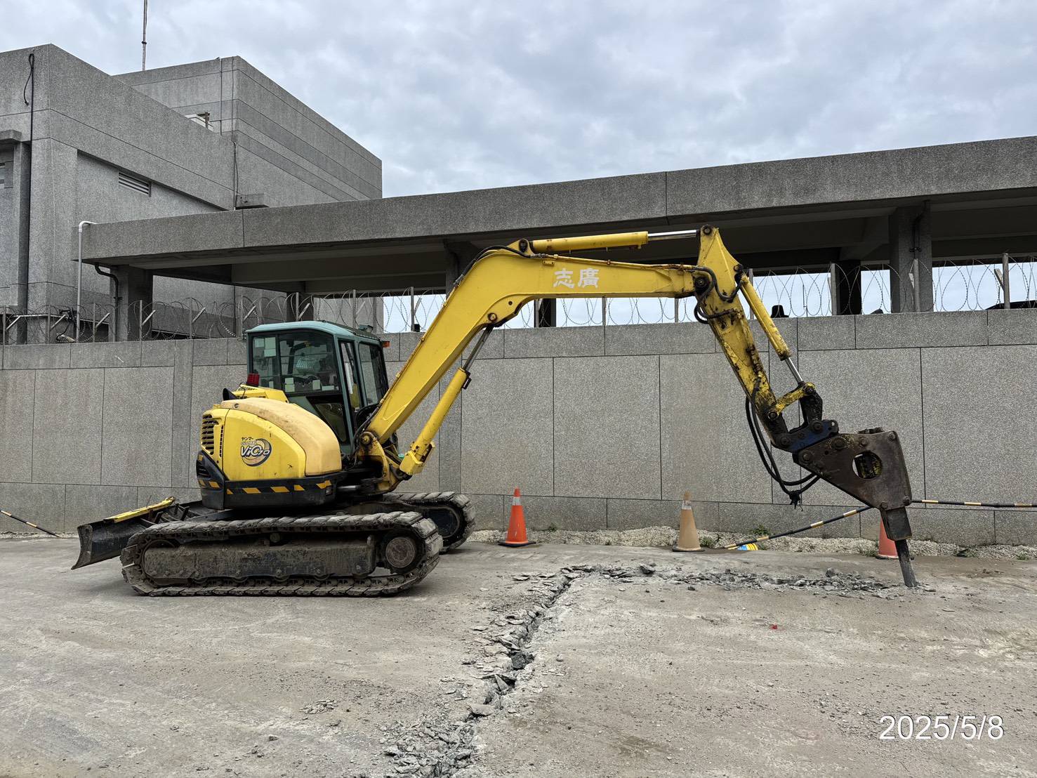 RL1- W2開挖前置作業施工便道破除