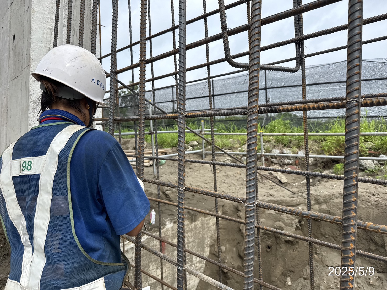 RL1-L8擋土牆樁帽鋼筋綁紮