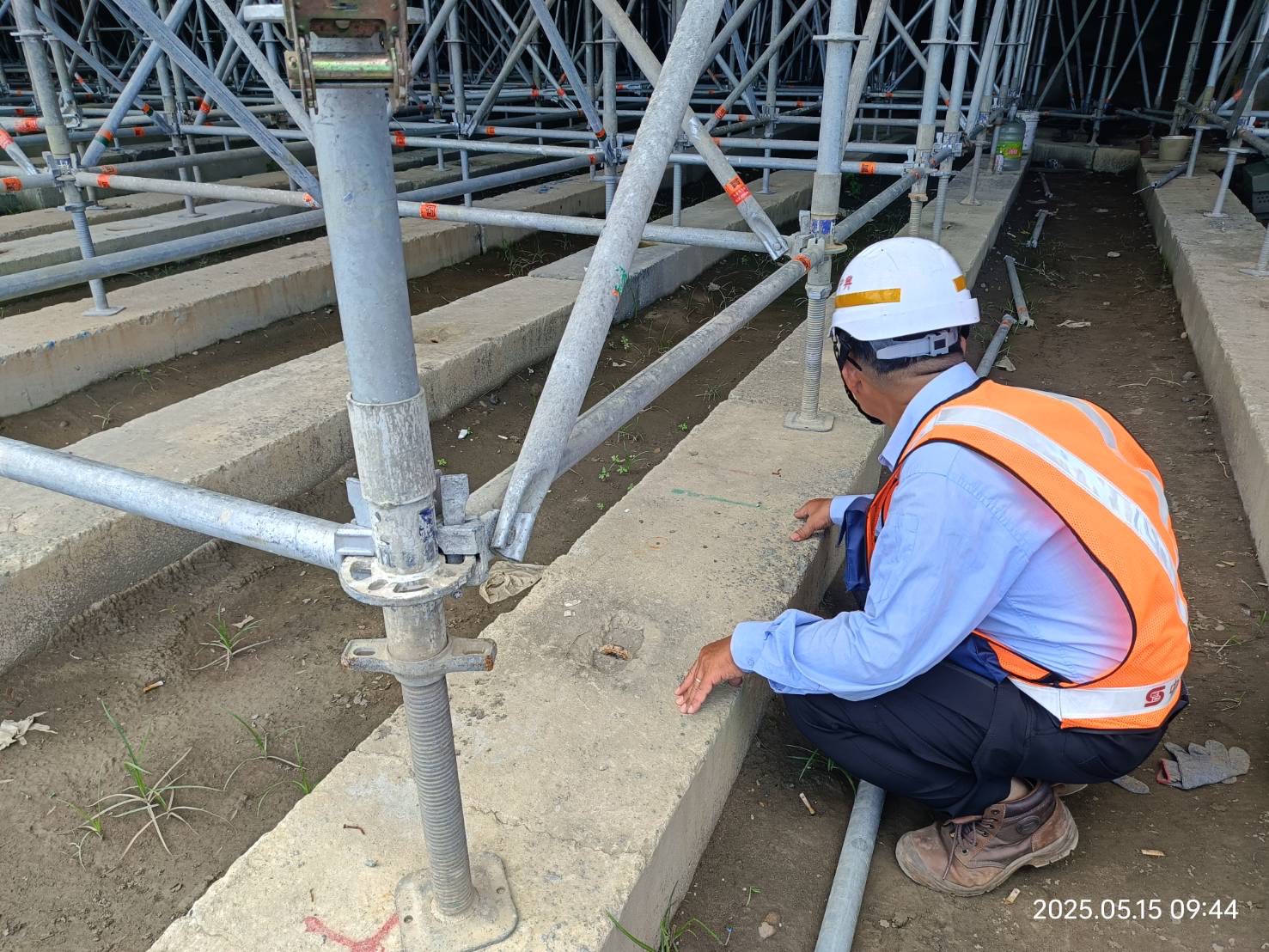 U4單元場撐第3階段支撐架組立