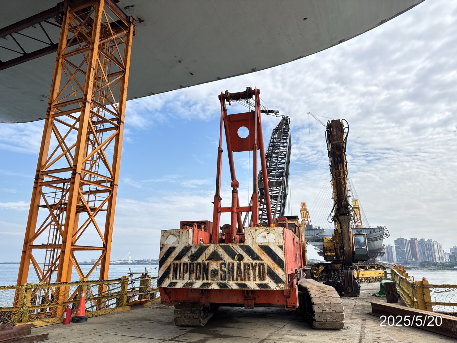 P120施工構台施作