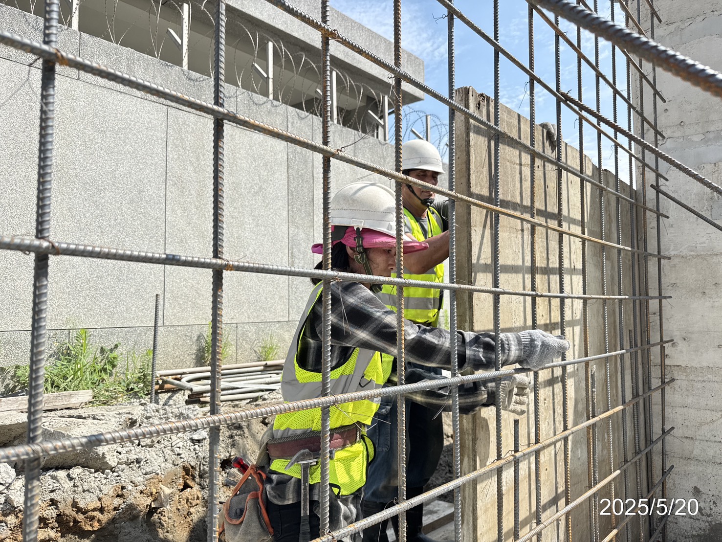 RL1-W2重力式擋土牆鋼筋綁紮